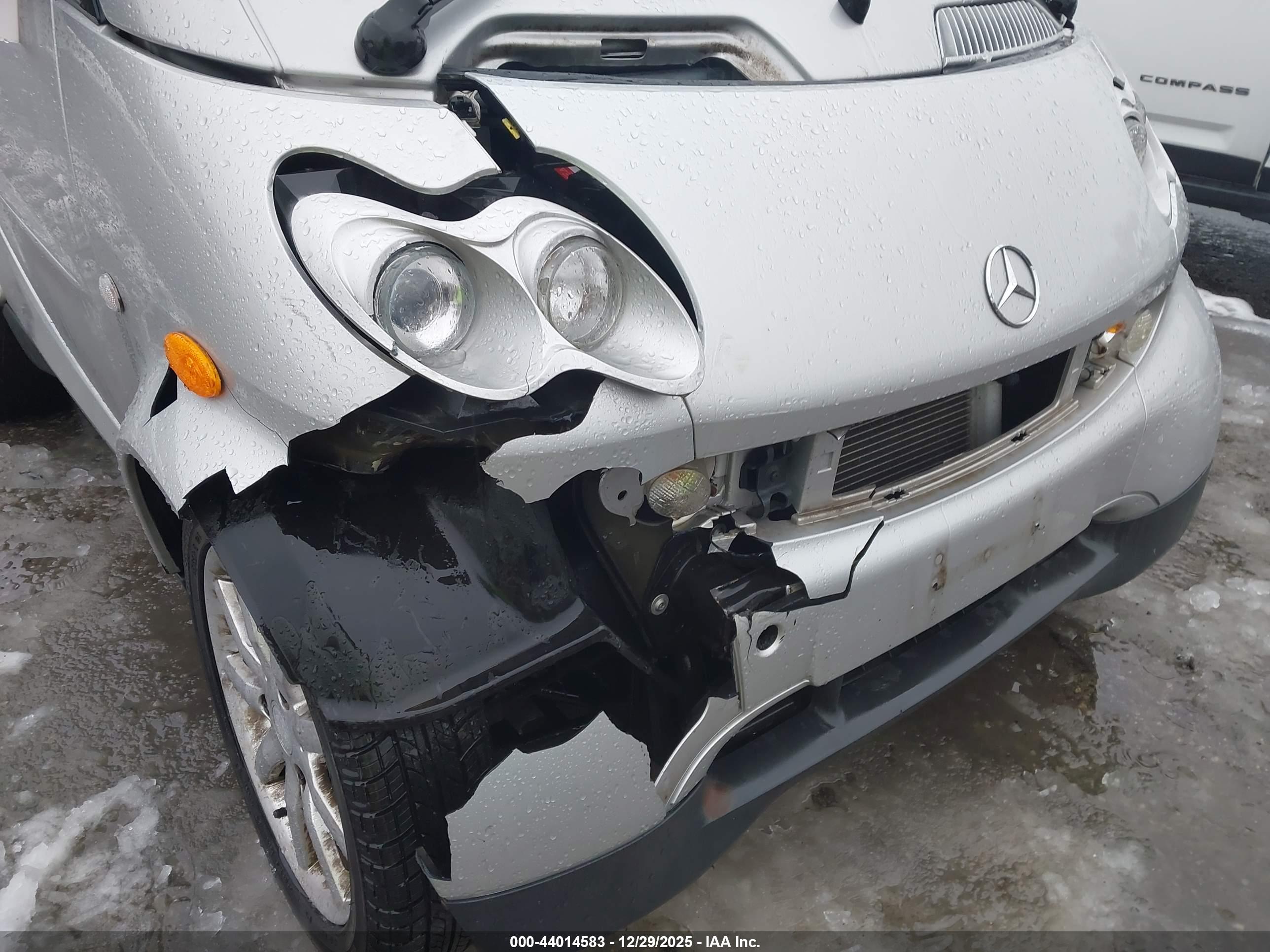 SMART FORTWO image 10