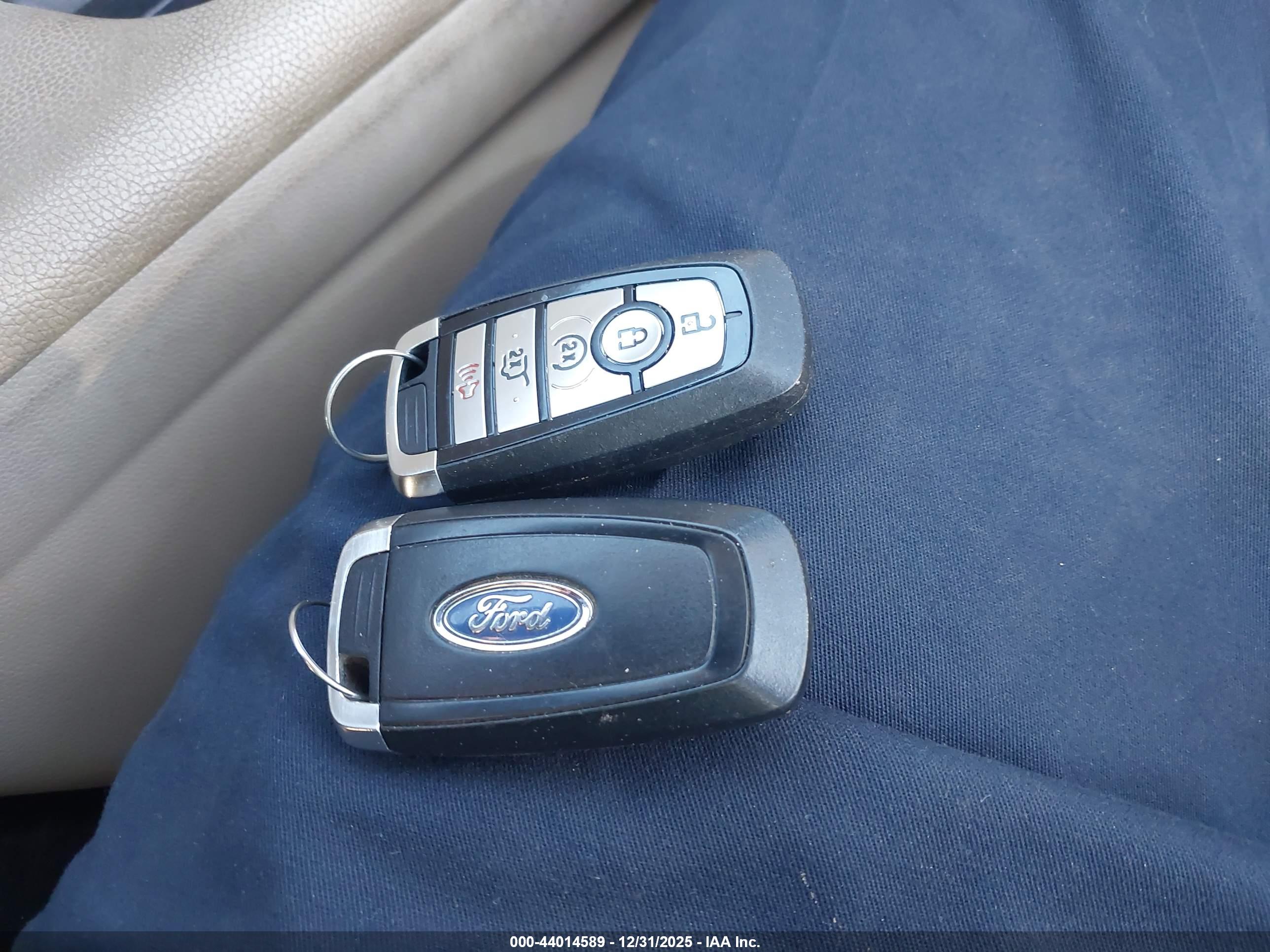 FORD EDGE image 11