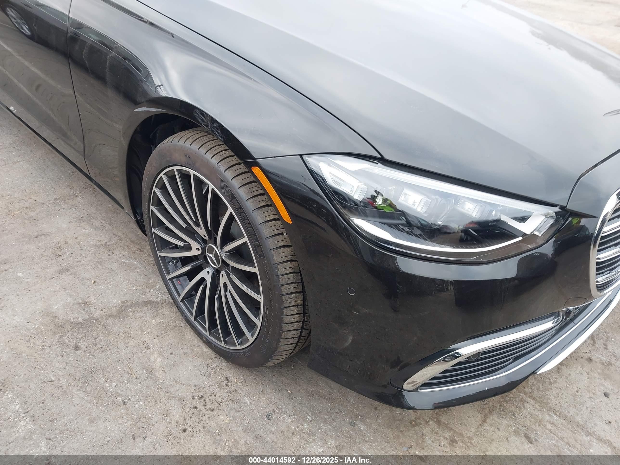 MERCEDES-BENZ S image 6