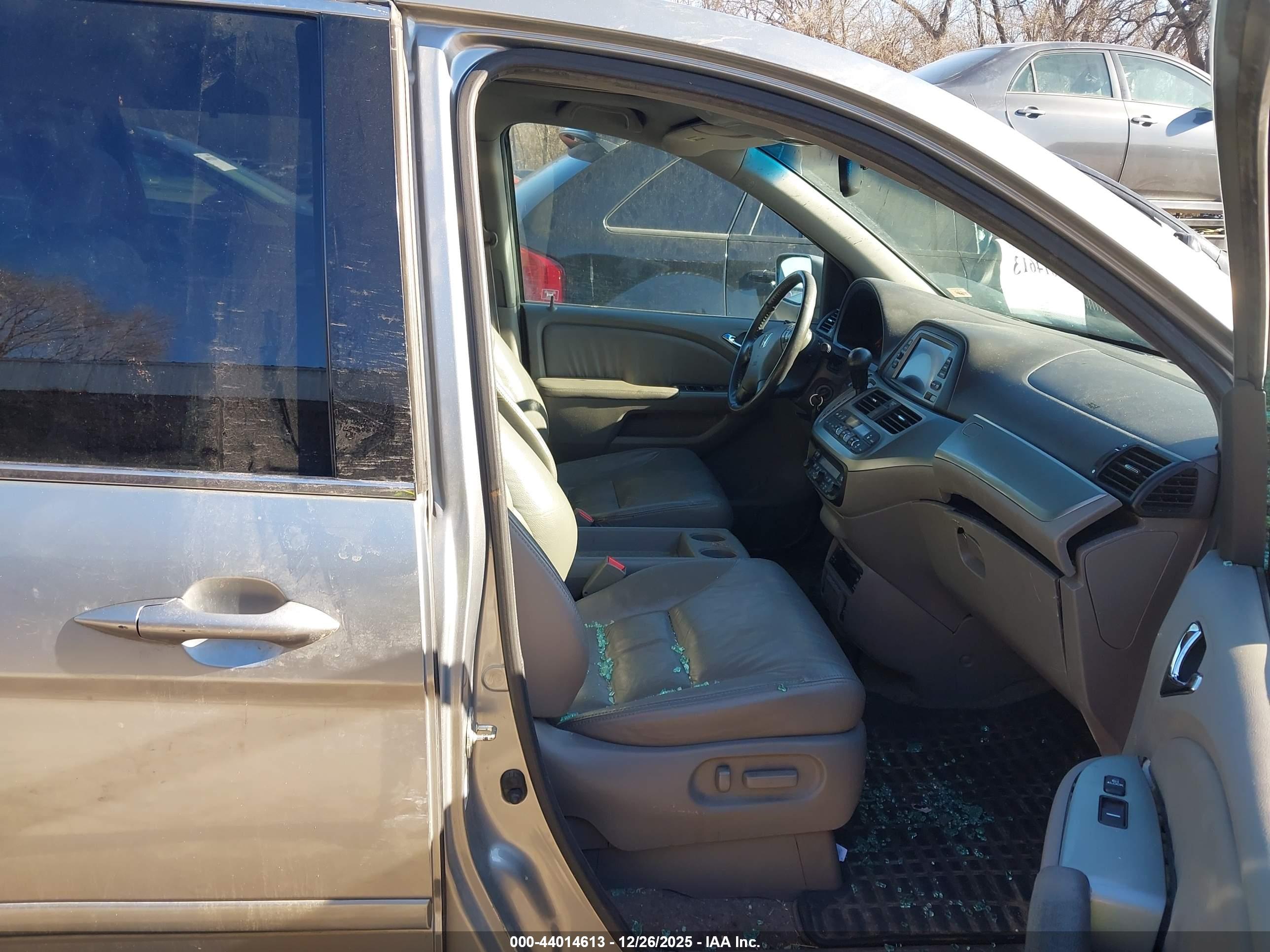 HONDA ODYSSEY image 5