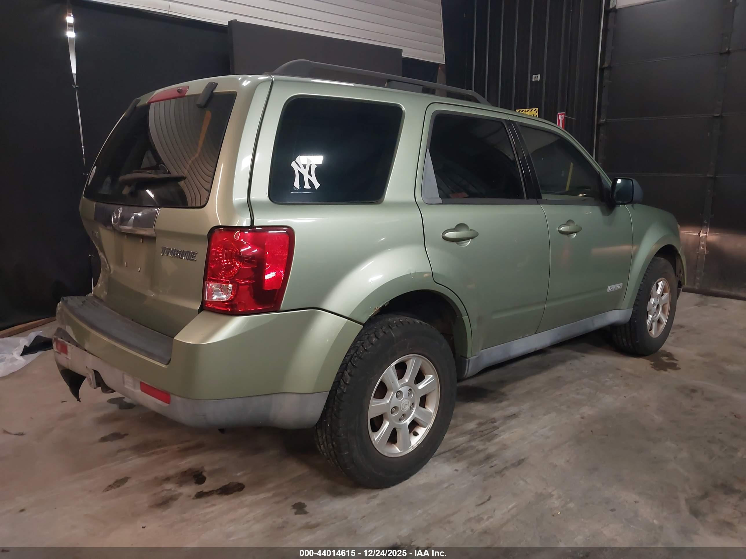 MAZDA TRIBUTE image 4