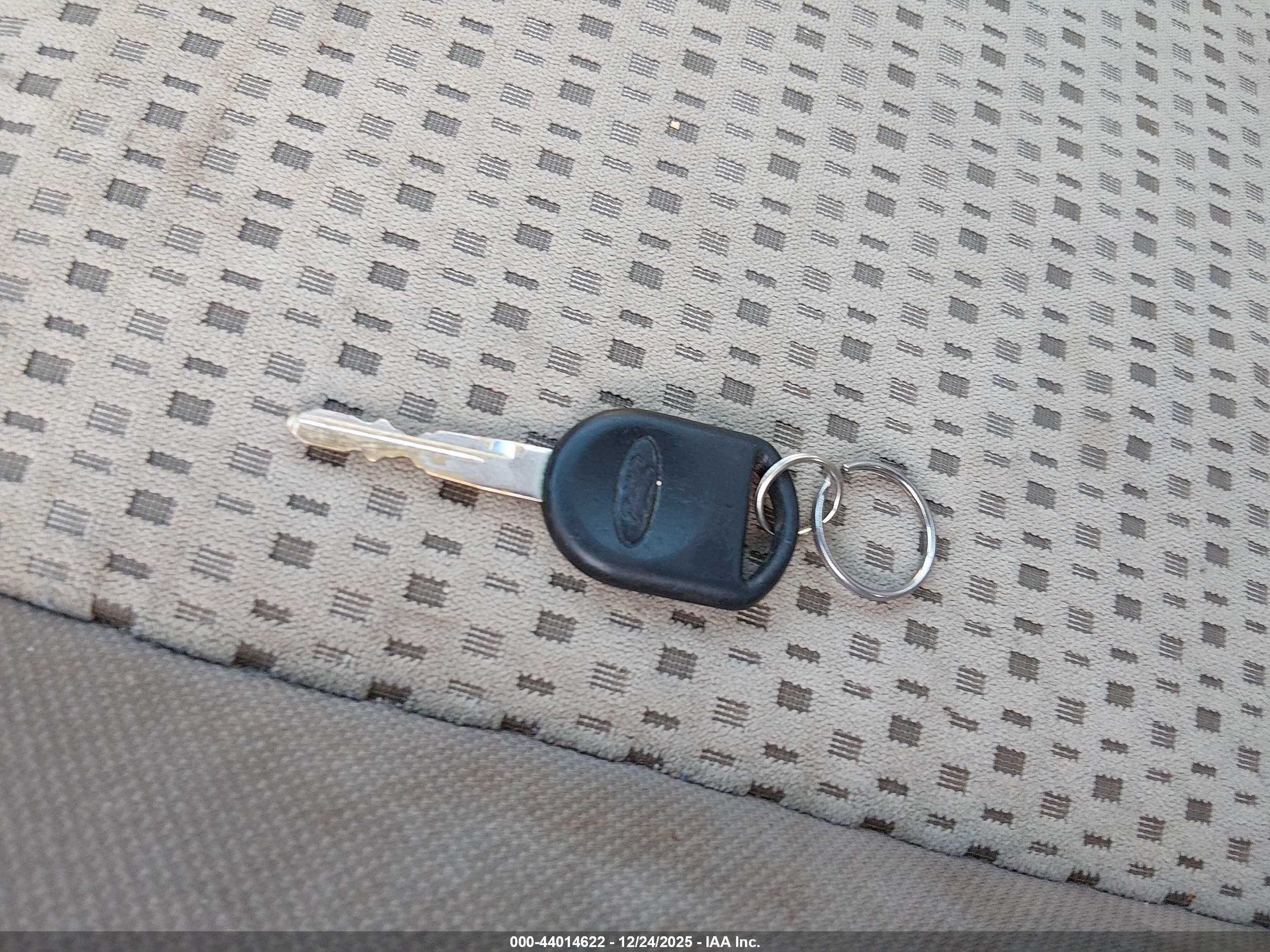 FORD FOCUS image 11