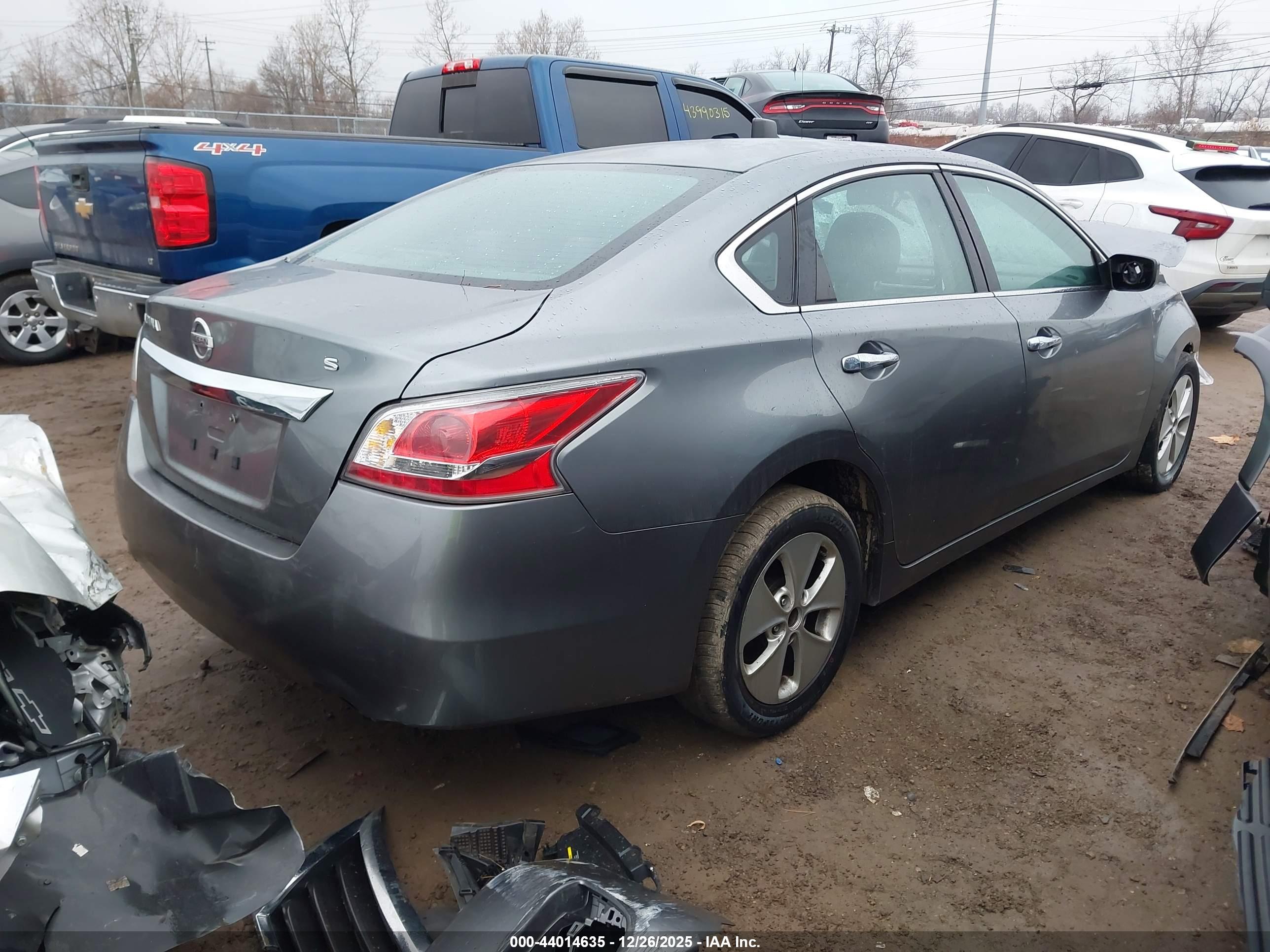 NISSAN ALTIMA image 4