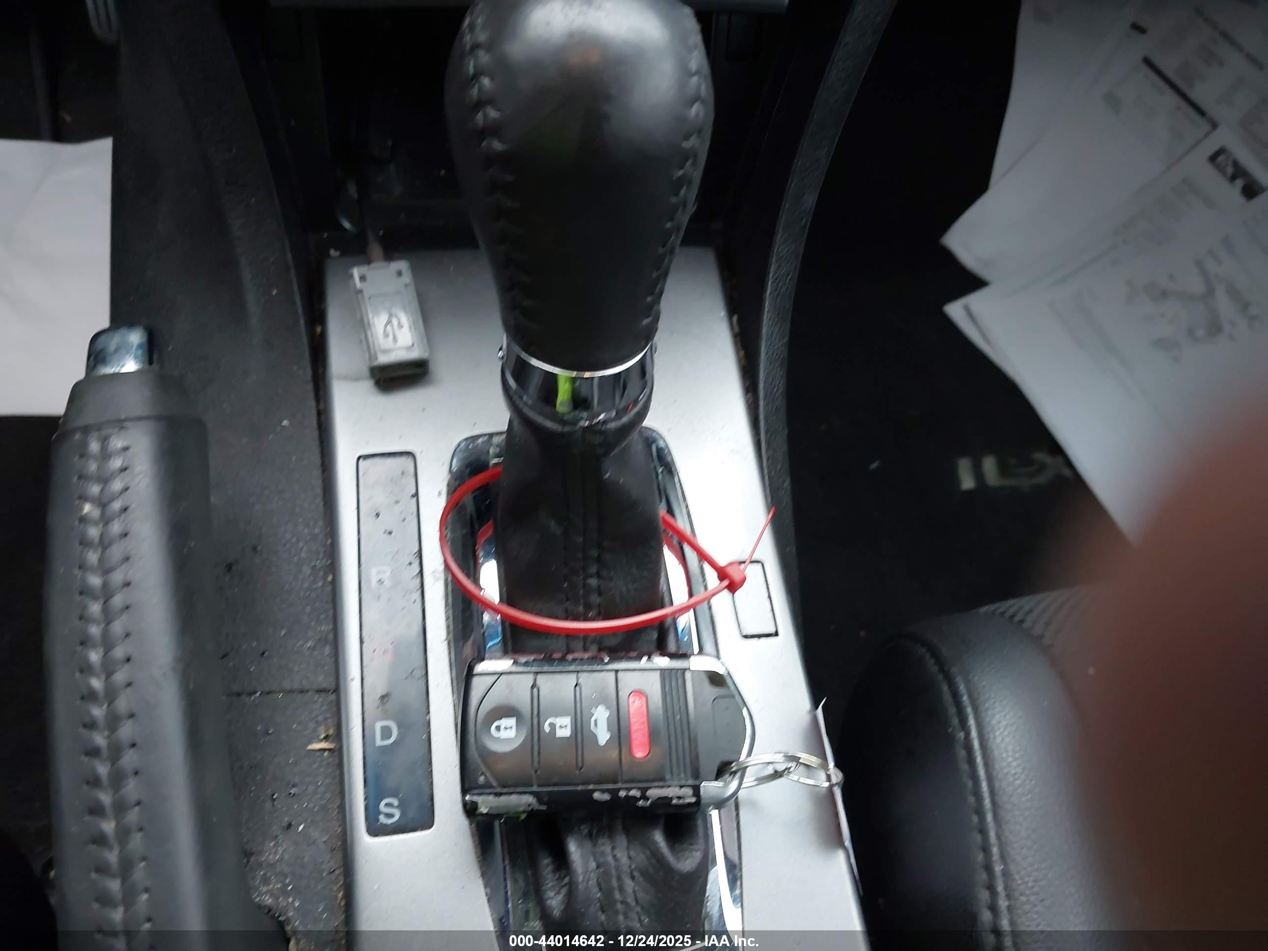 ACURA ILX image 11