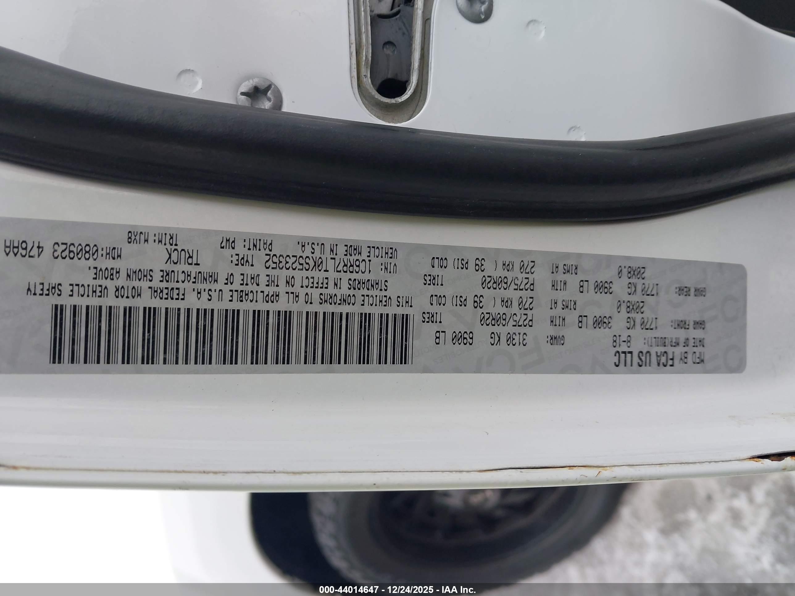 RAM 1500 image 9