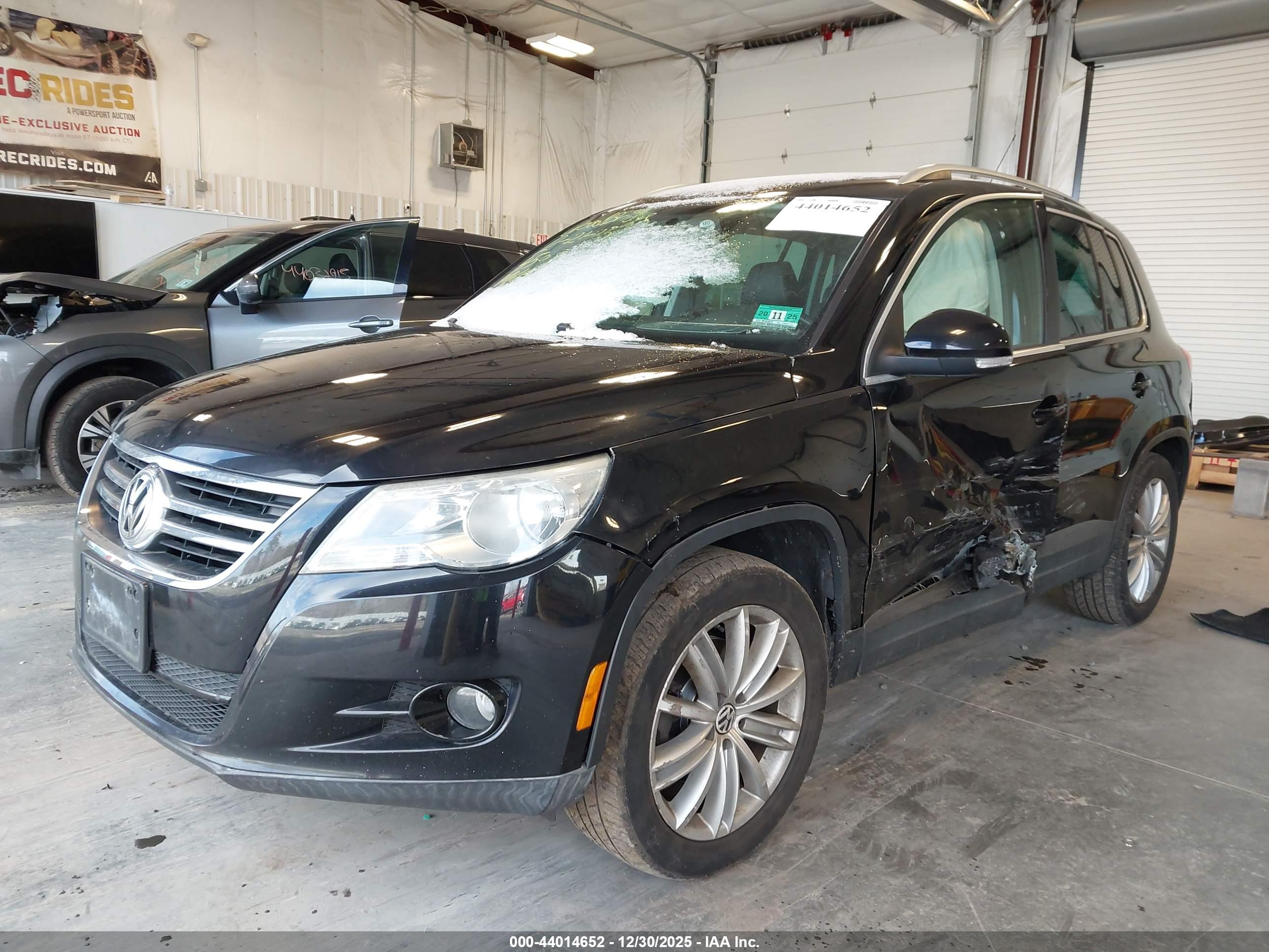 VOLKSWAGEN TIGUAN image 6