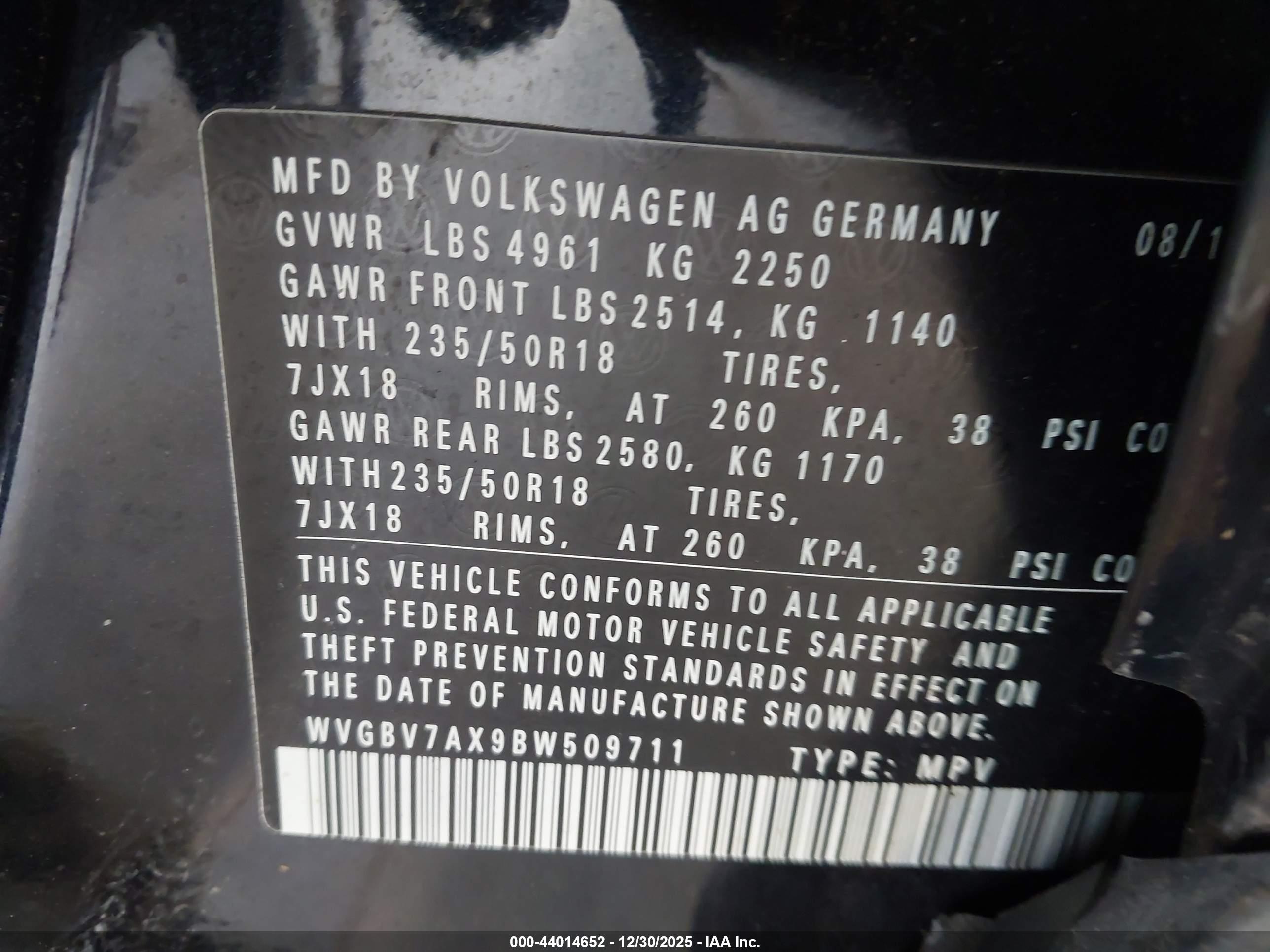 VOLKSWAGEN TIGUAN image 9