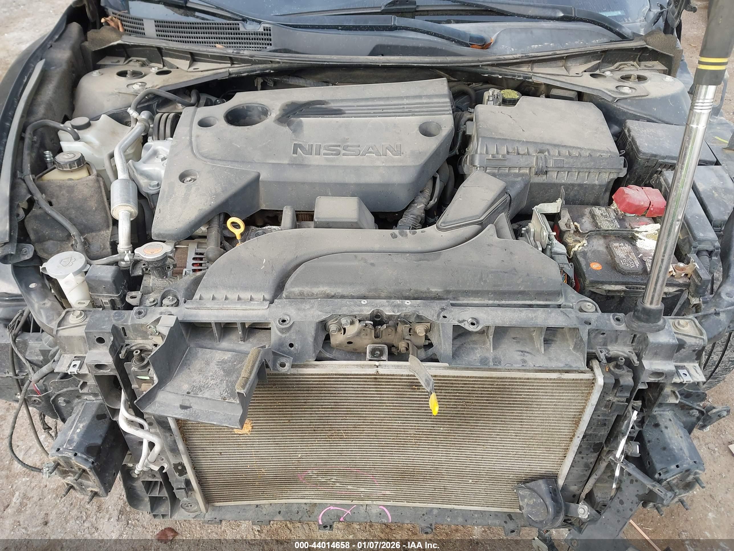 NISSAN ALTIMA image 10