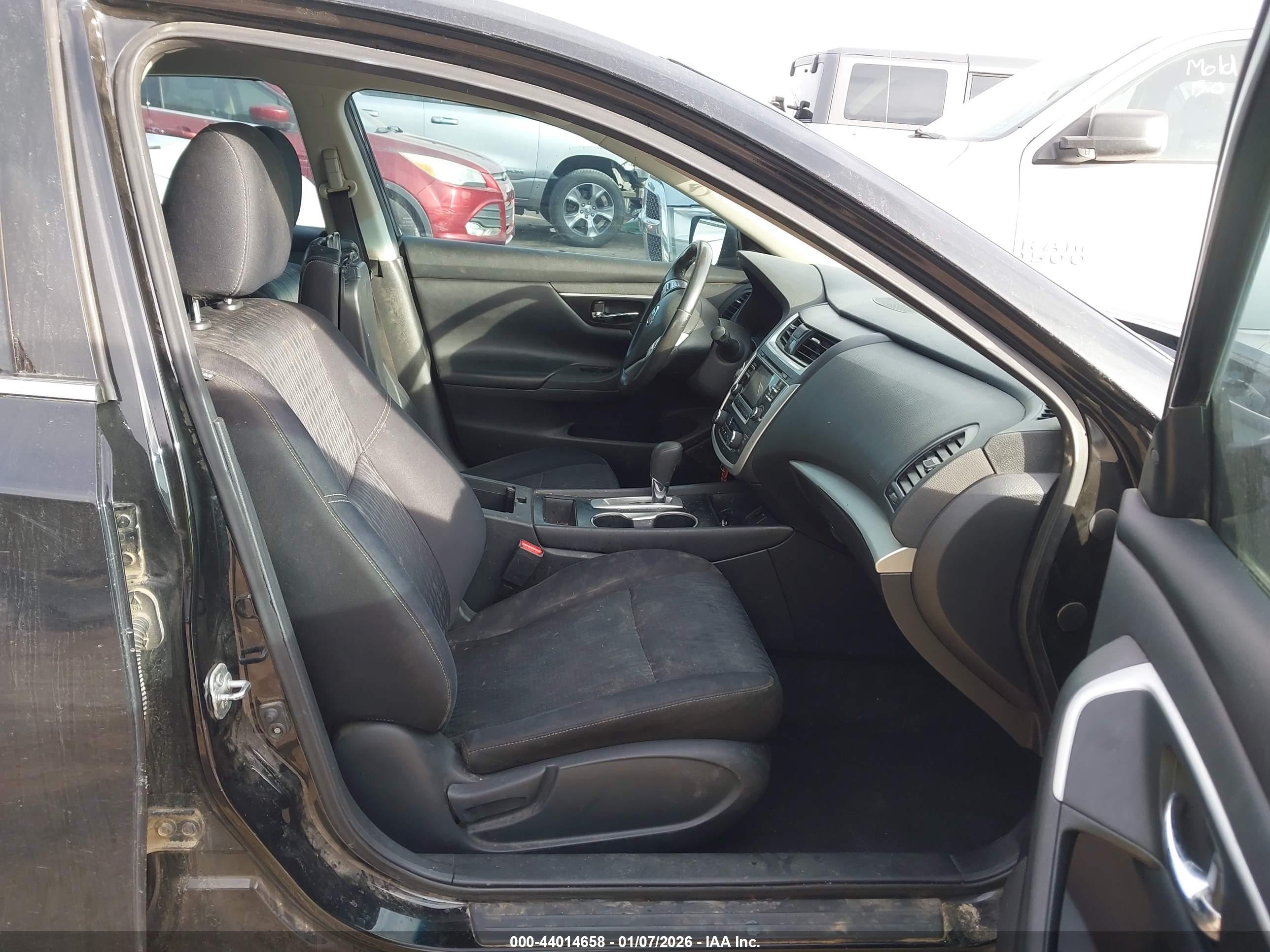 NISSAN ALTIMA image 5