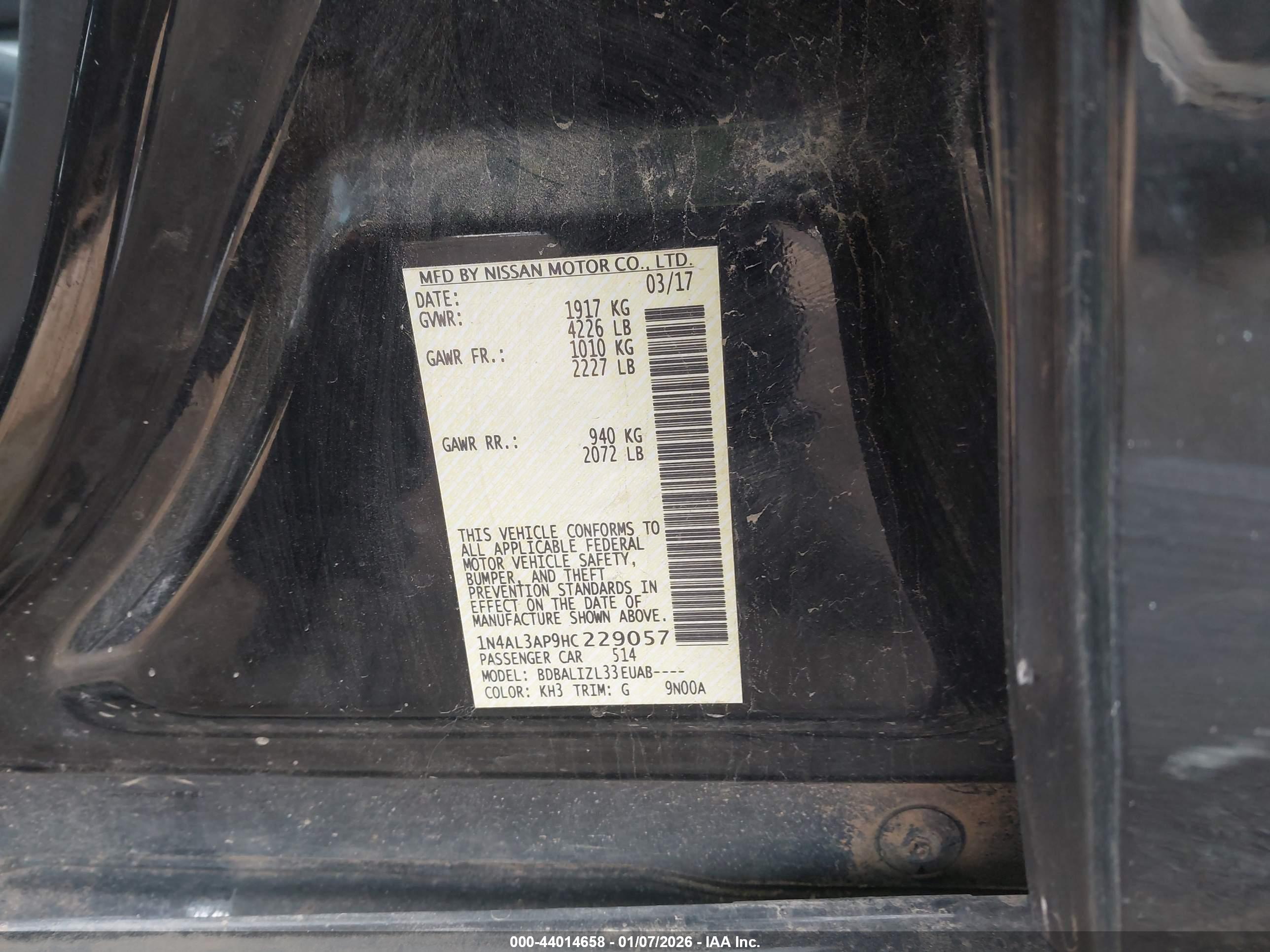 NISSAN ALTIMA image 9