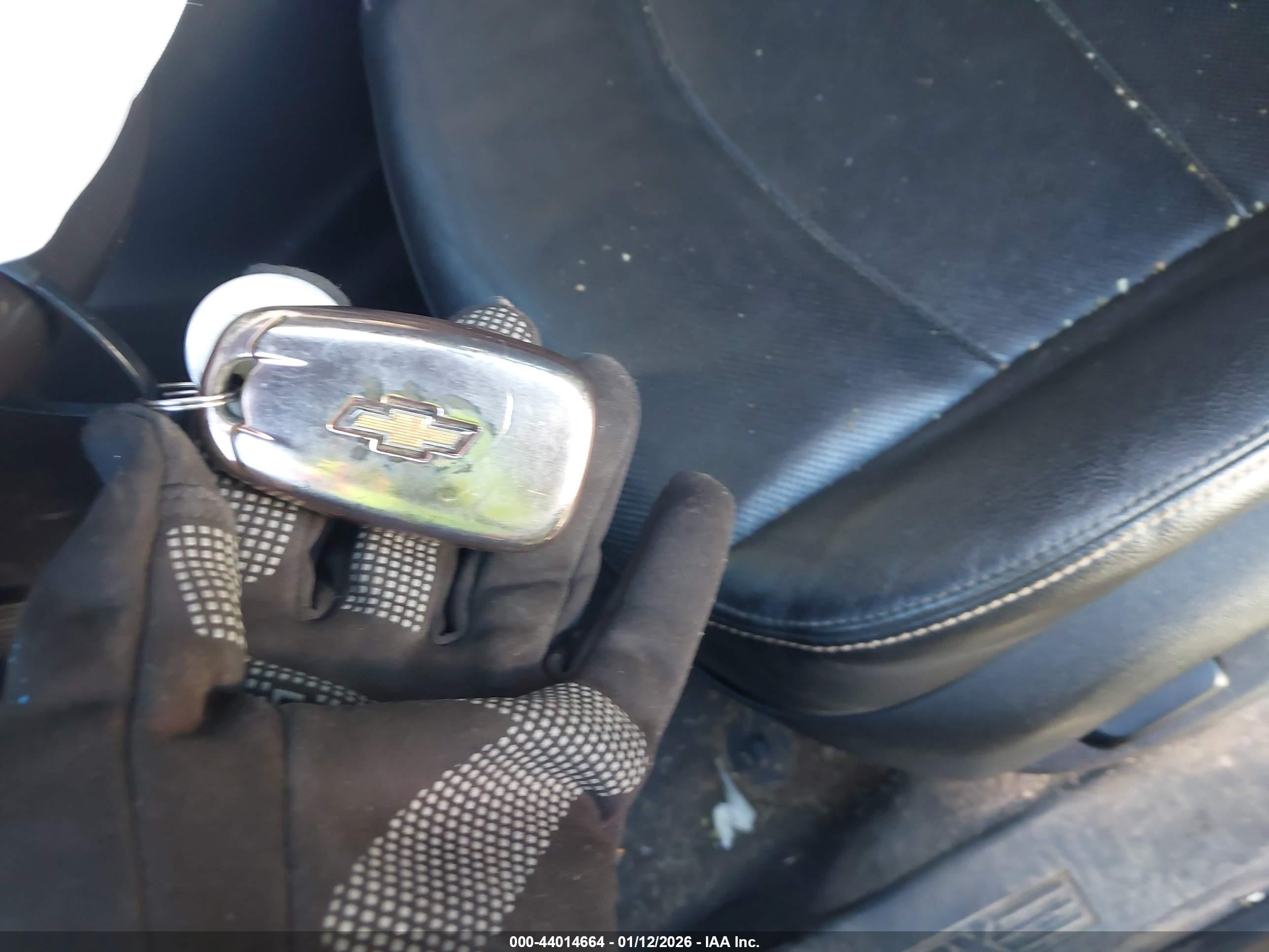 CHEVROLET EQUINOX image 11