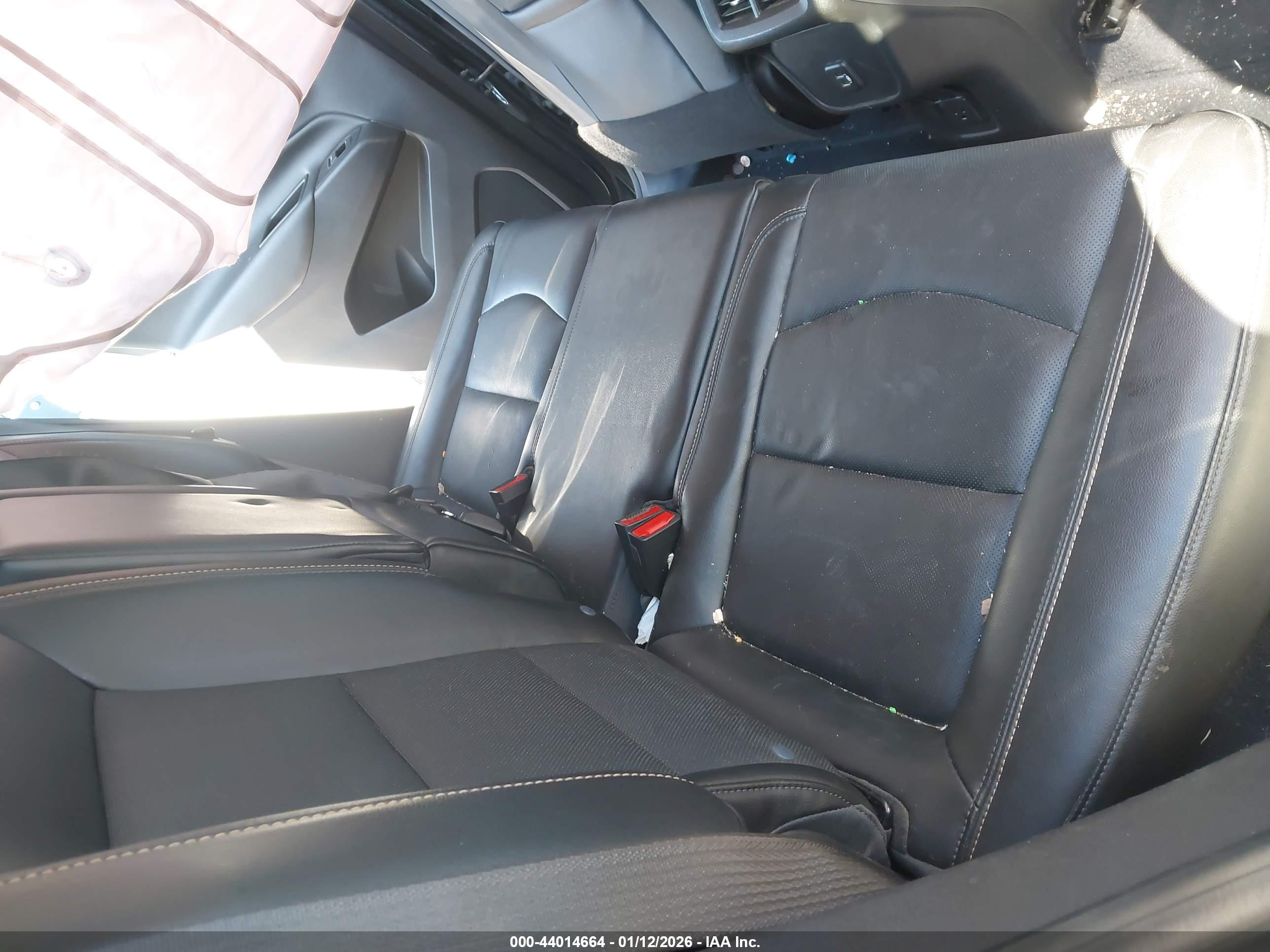 CHEVROLET EQUINOX image 8