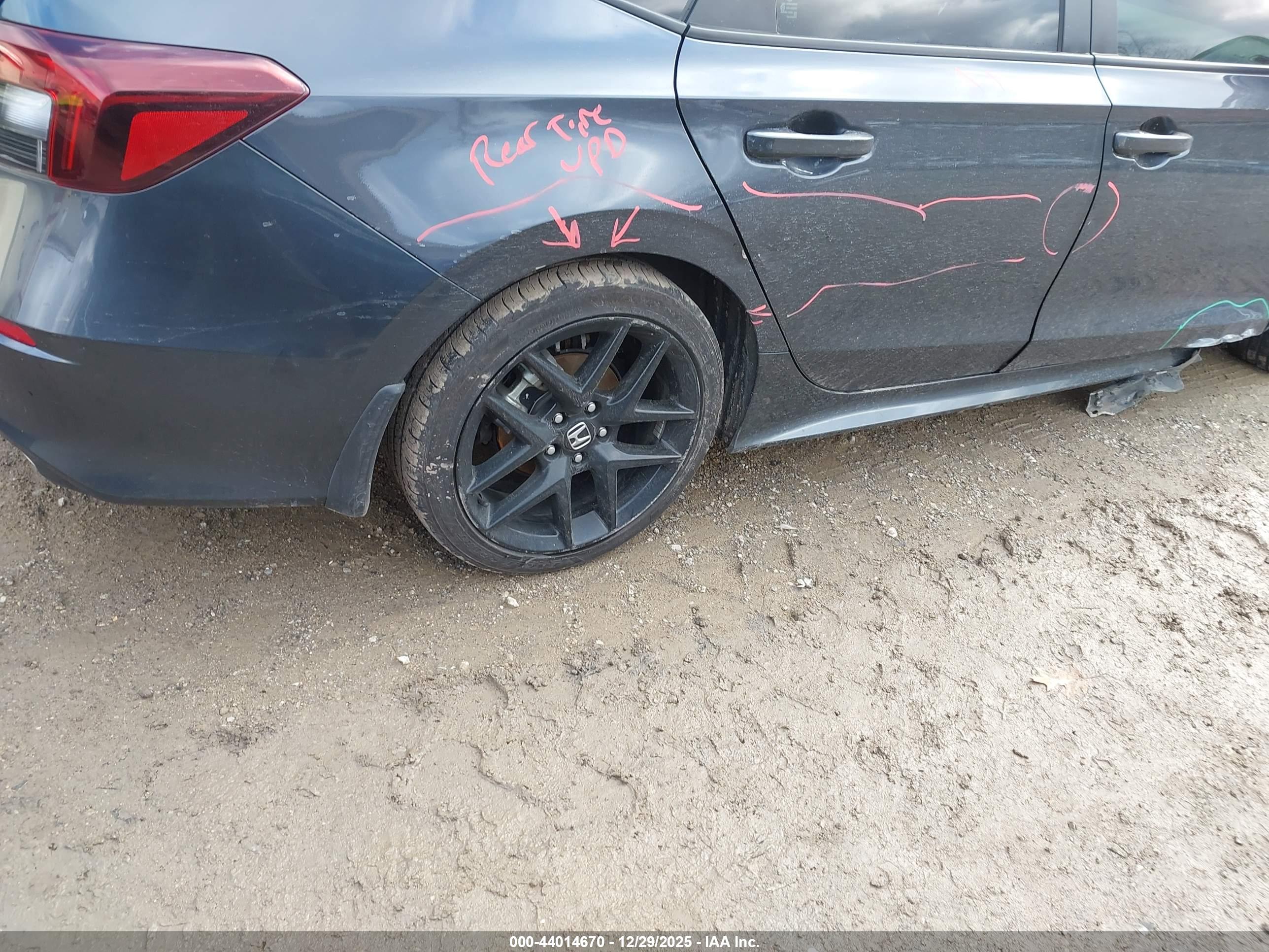 HONDA CIVIC image 6
