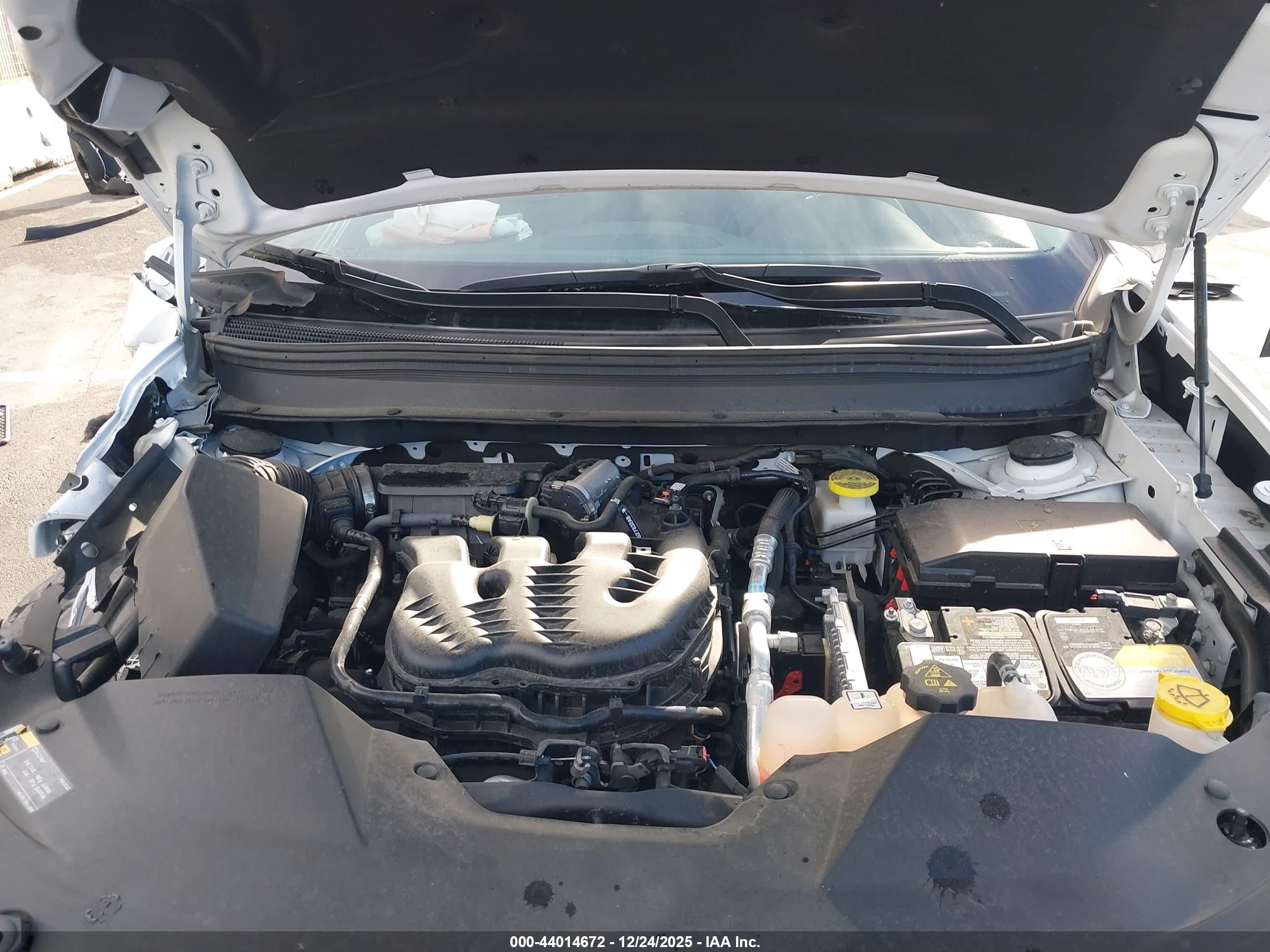 JEEP CHEROKEE image 10