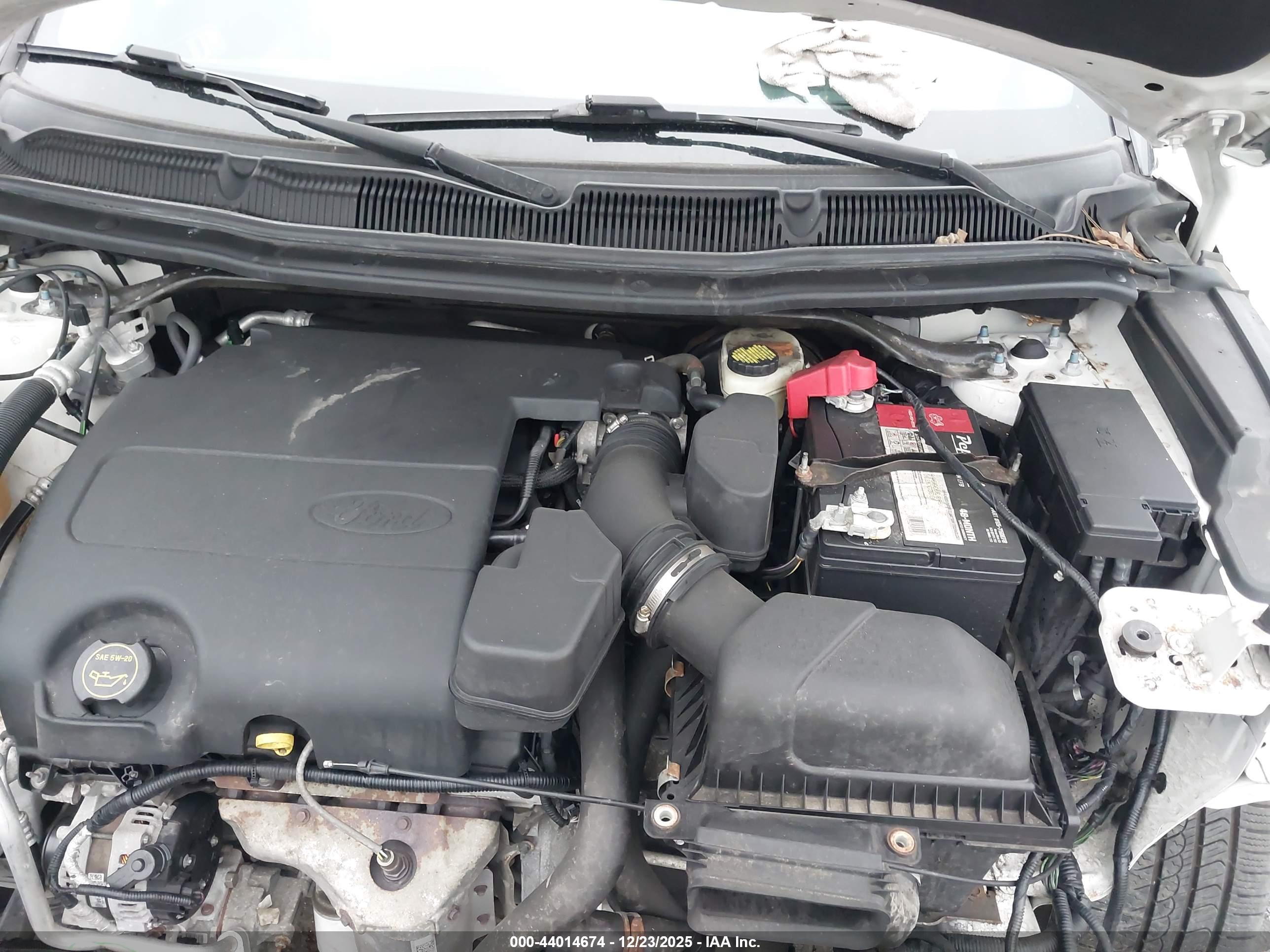 FORD EXPLORER image 10