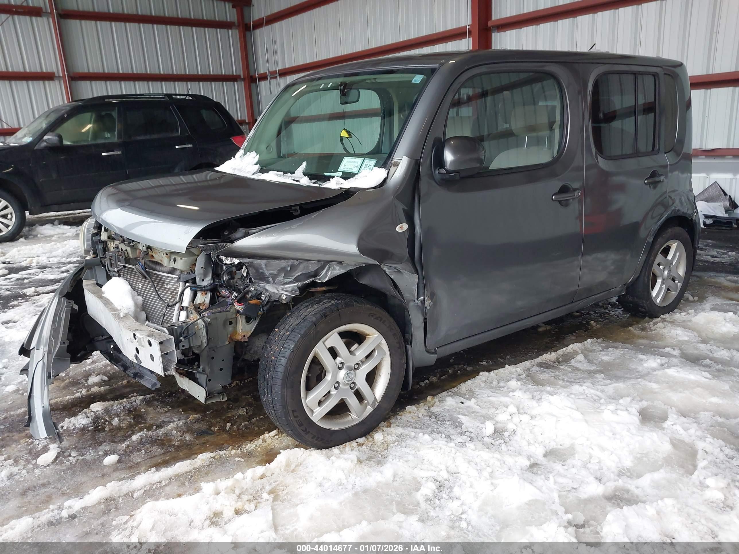NISSAN CUBE image 2