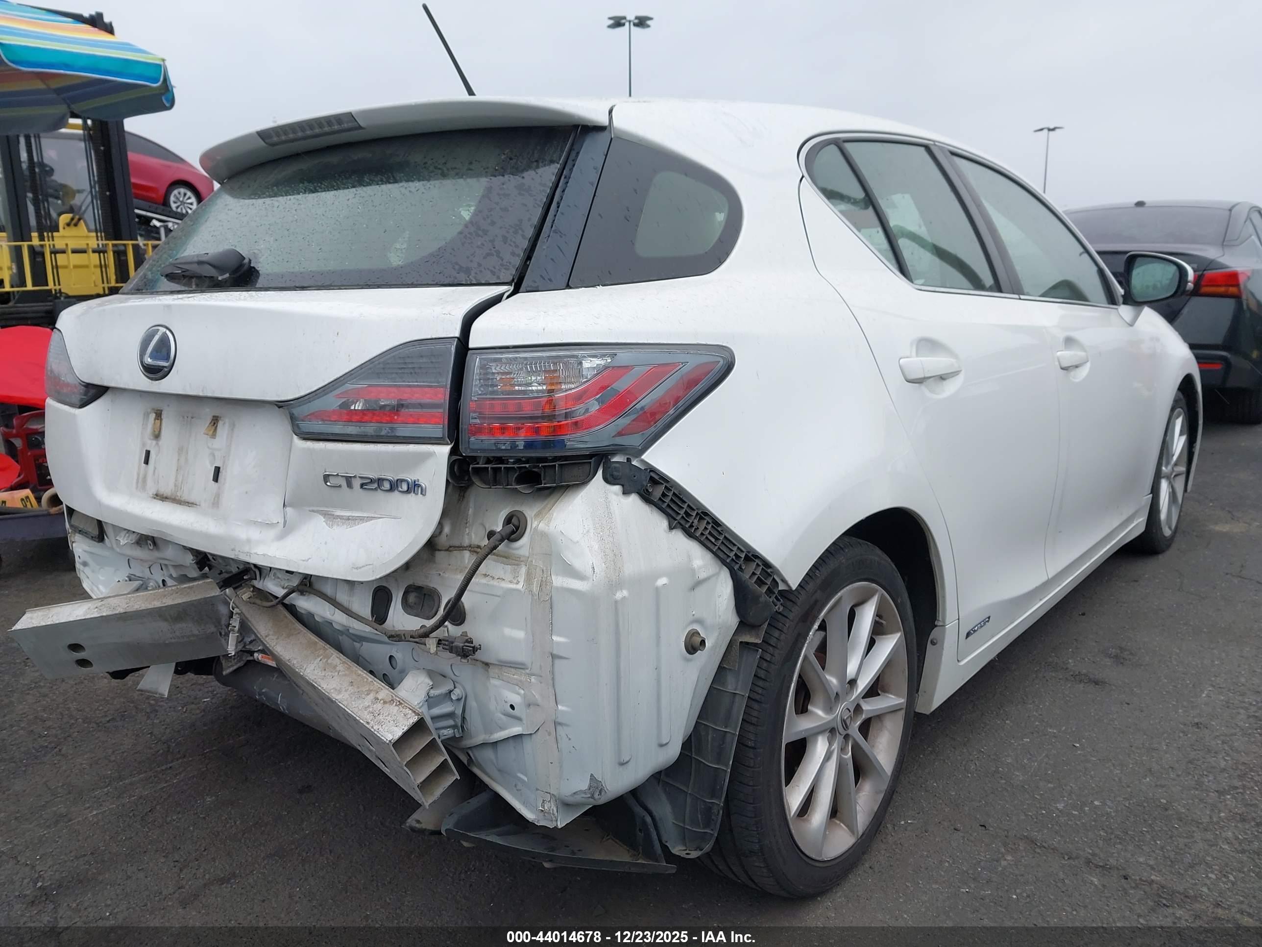 LEXUS CT image 4