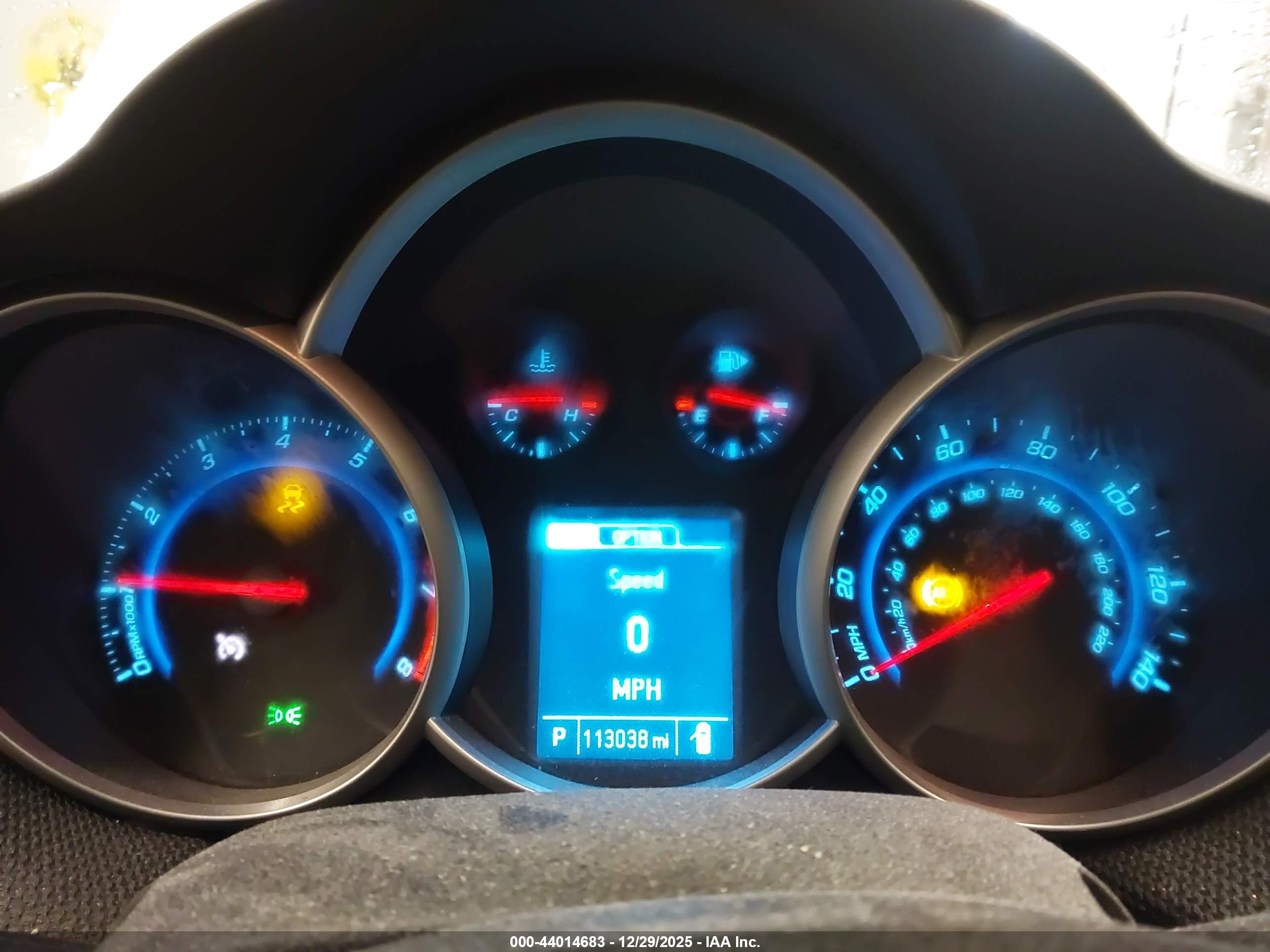 CHEVROLET CRUZE image 7