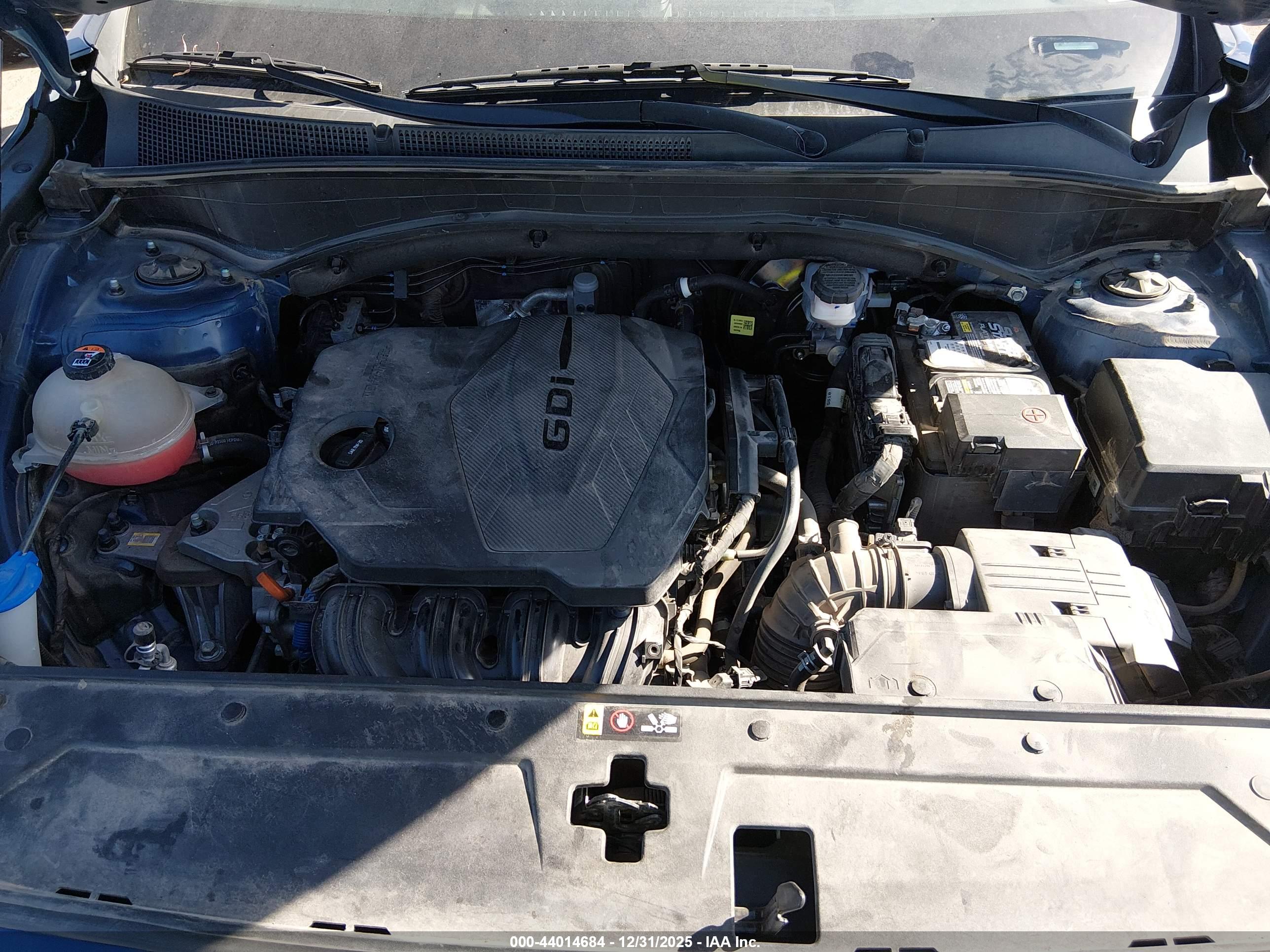 HYUNDAI SANTA image 10
