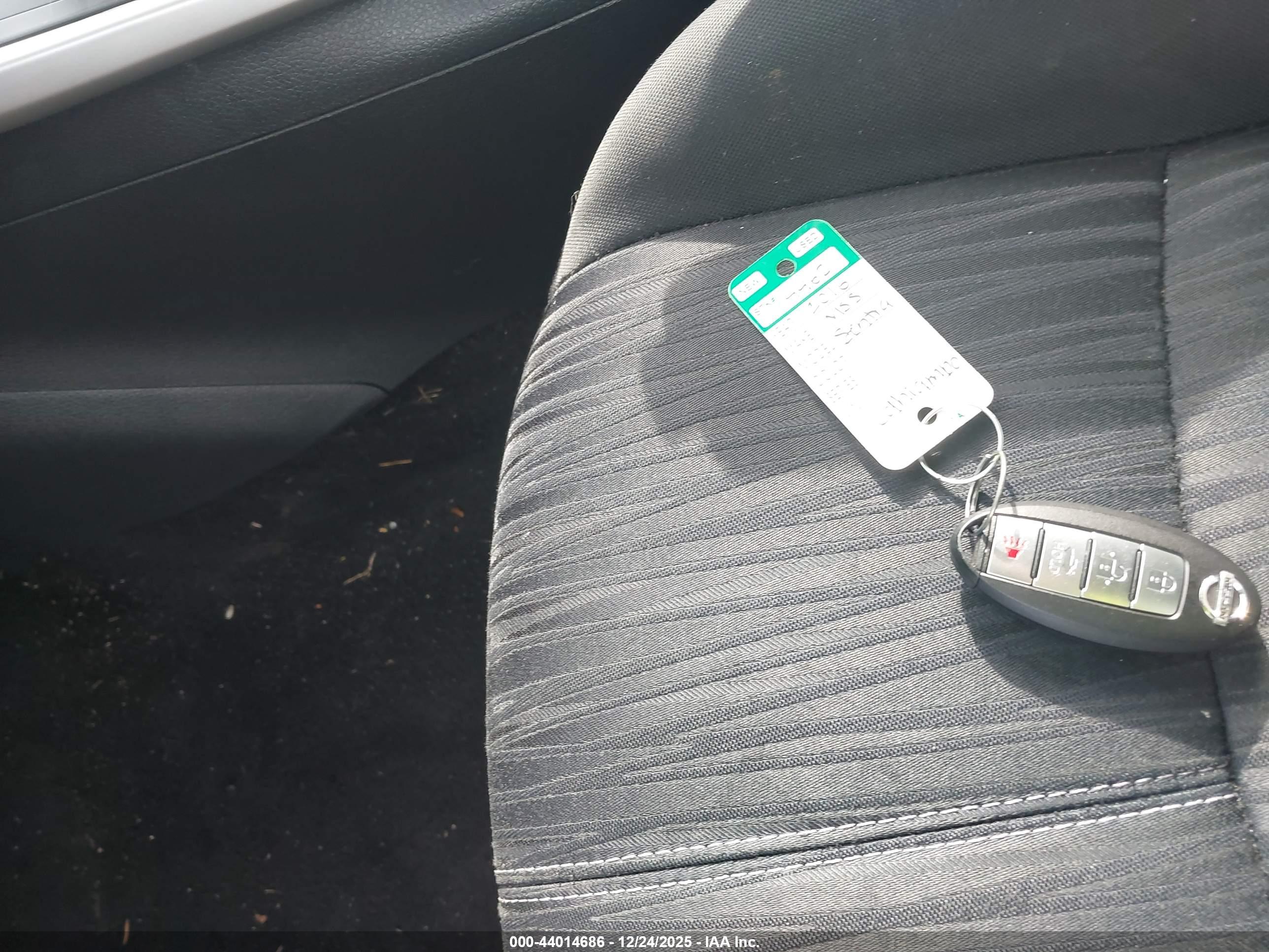NISSAN SENTRA image 11