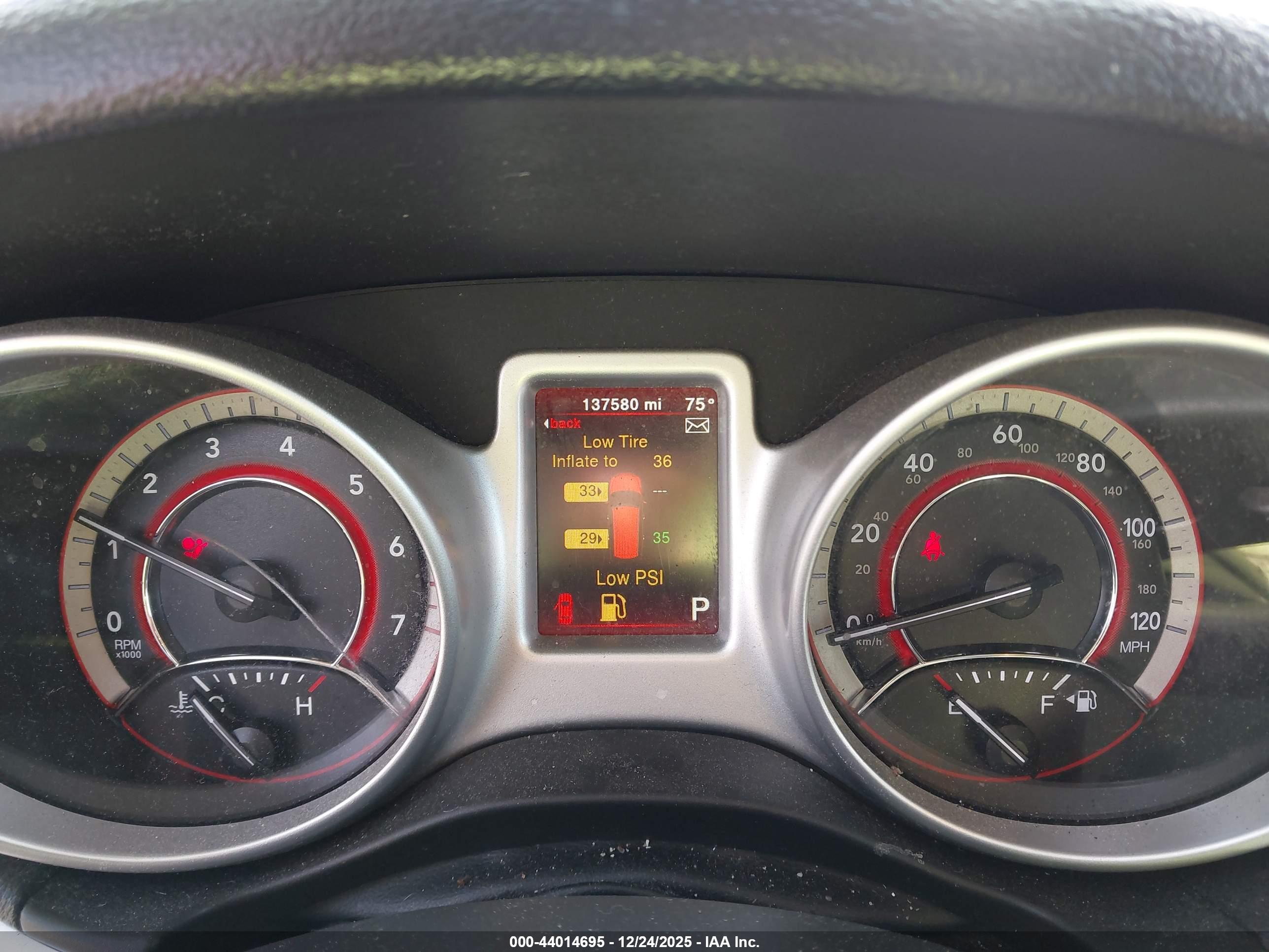 DODGE JOURNEY image 7