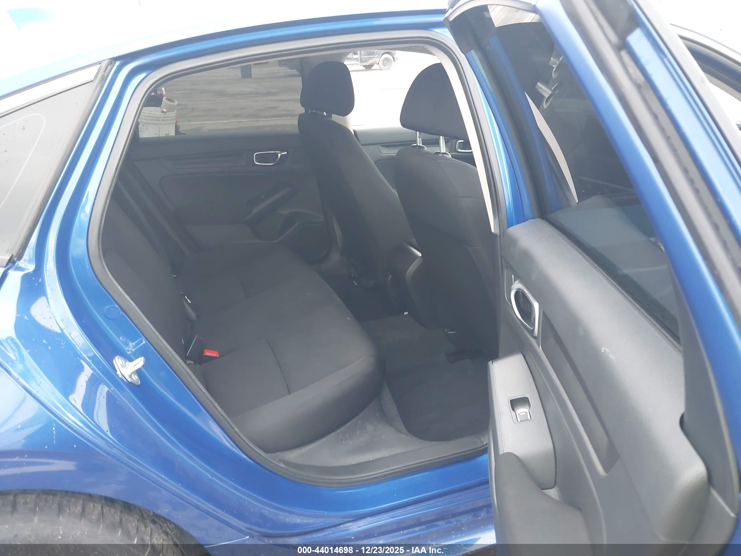HONDA CIVIC image 8