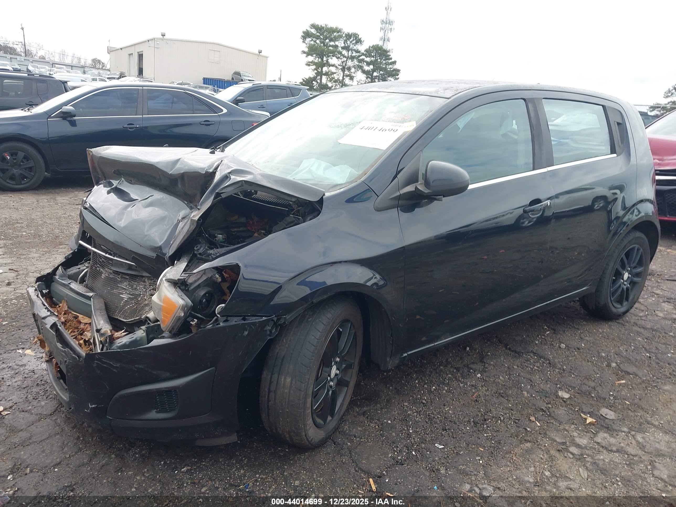 CHEVROLET SONIC image 2