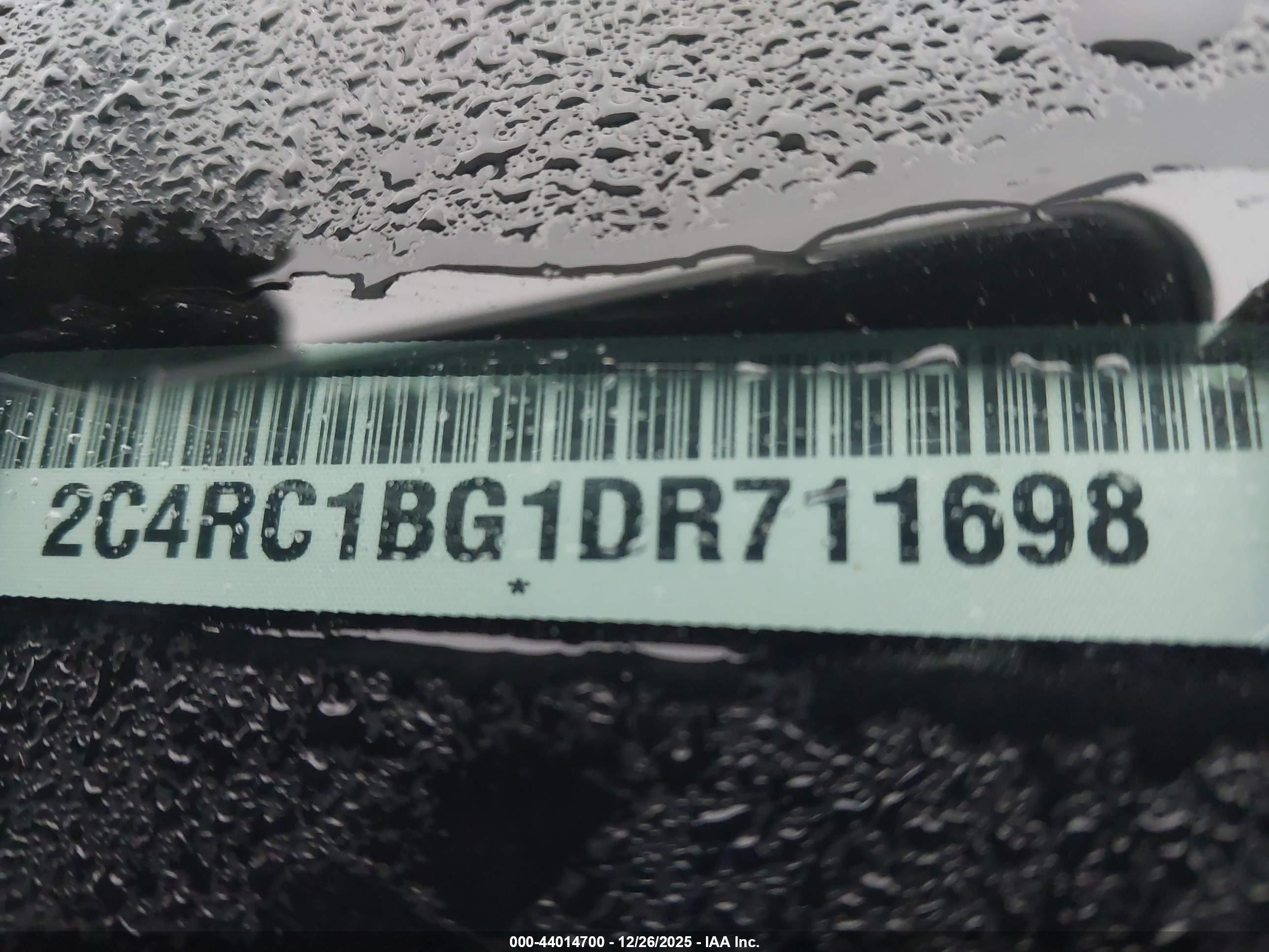 CHRYSLER TOWN image 9