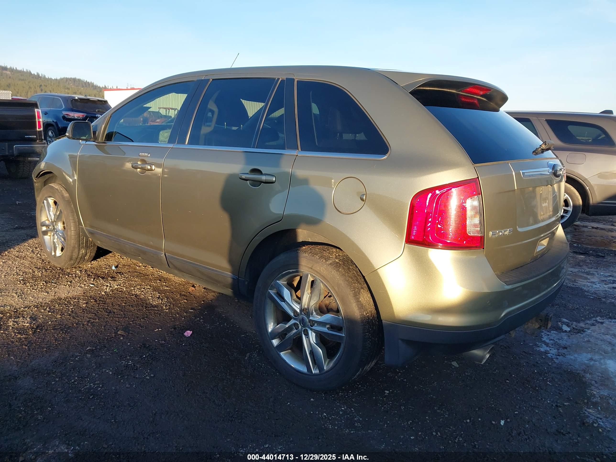 FORD EDGE image 3