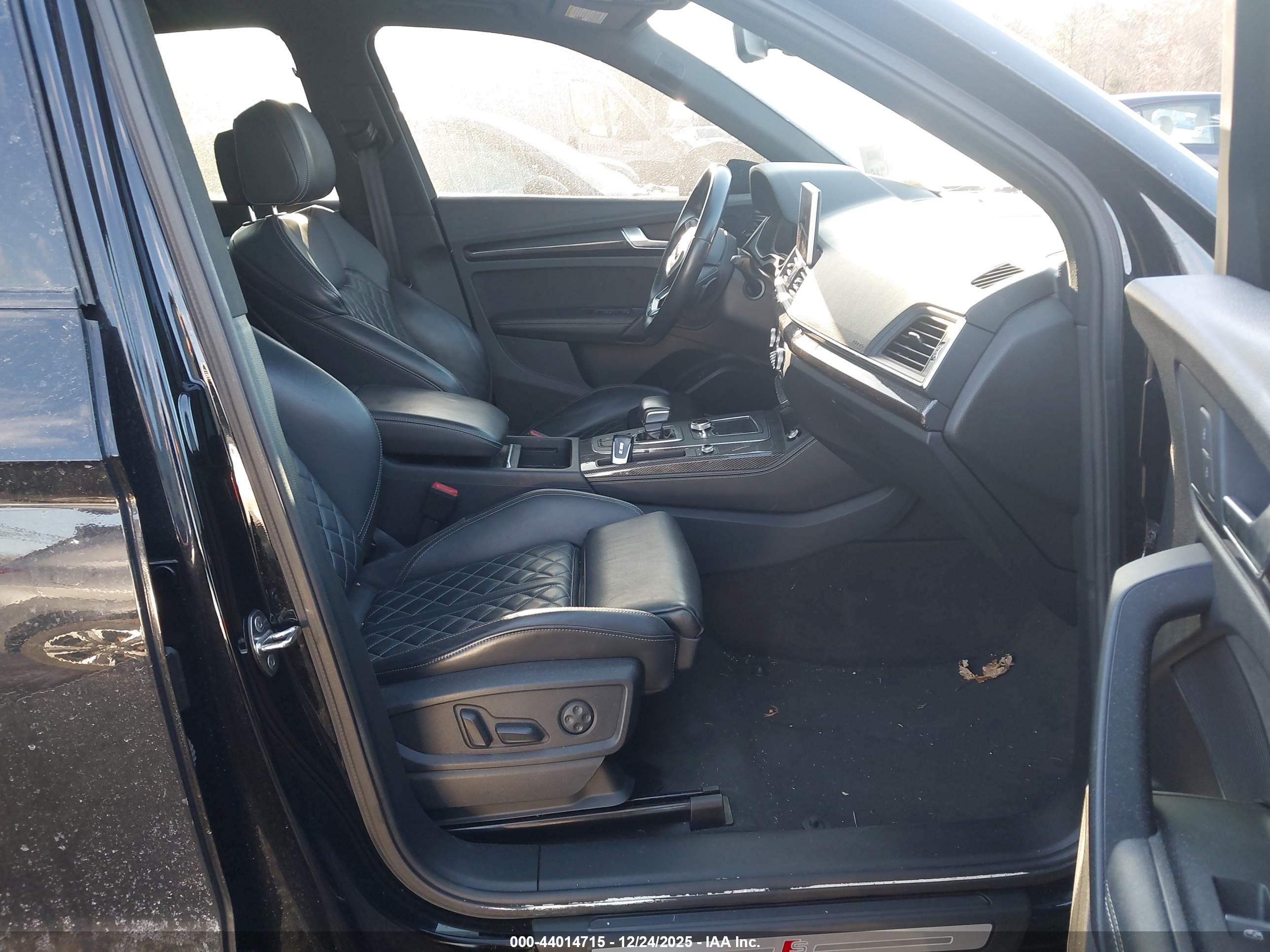 AUDI SQ5 image 5