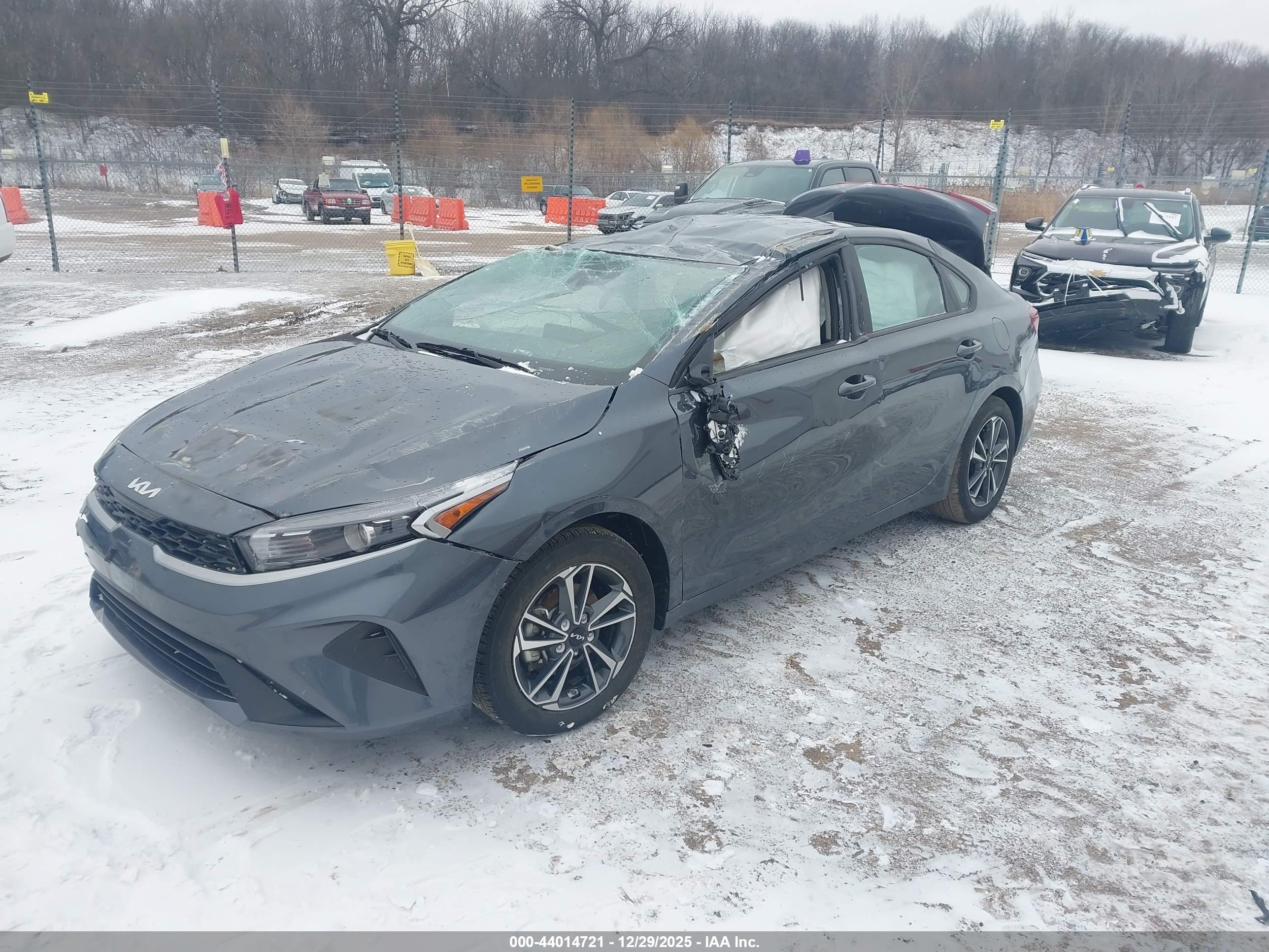 KIA FORTE image 2