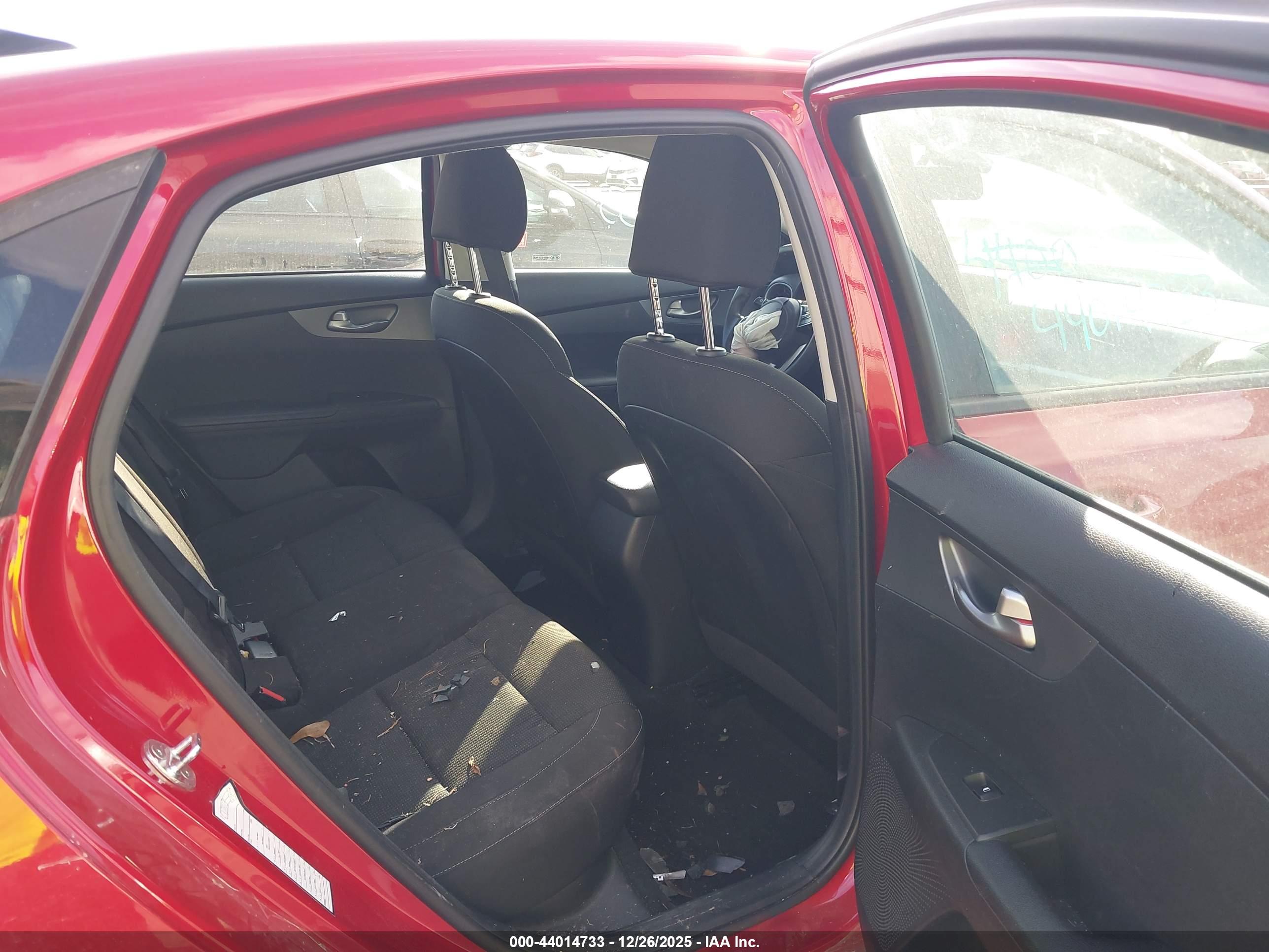 KIA FORTE image 8