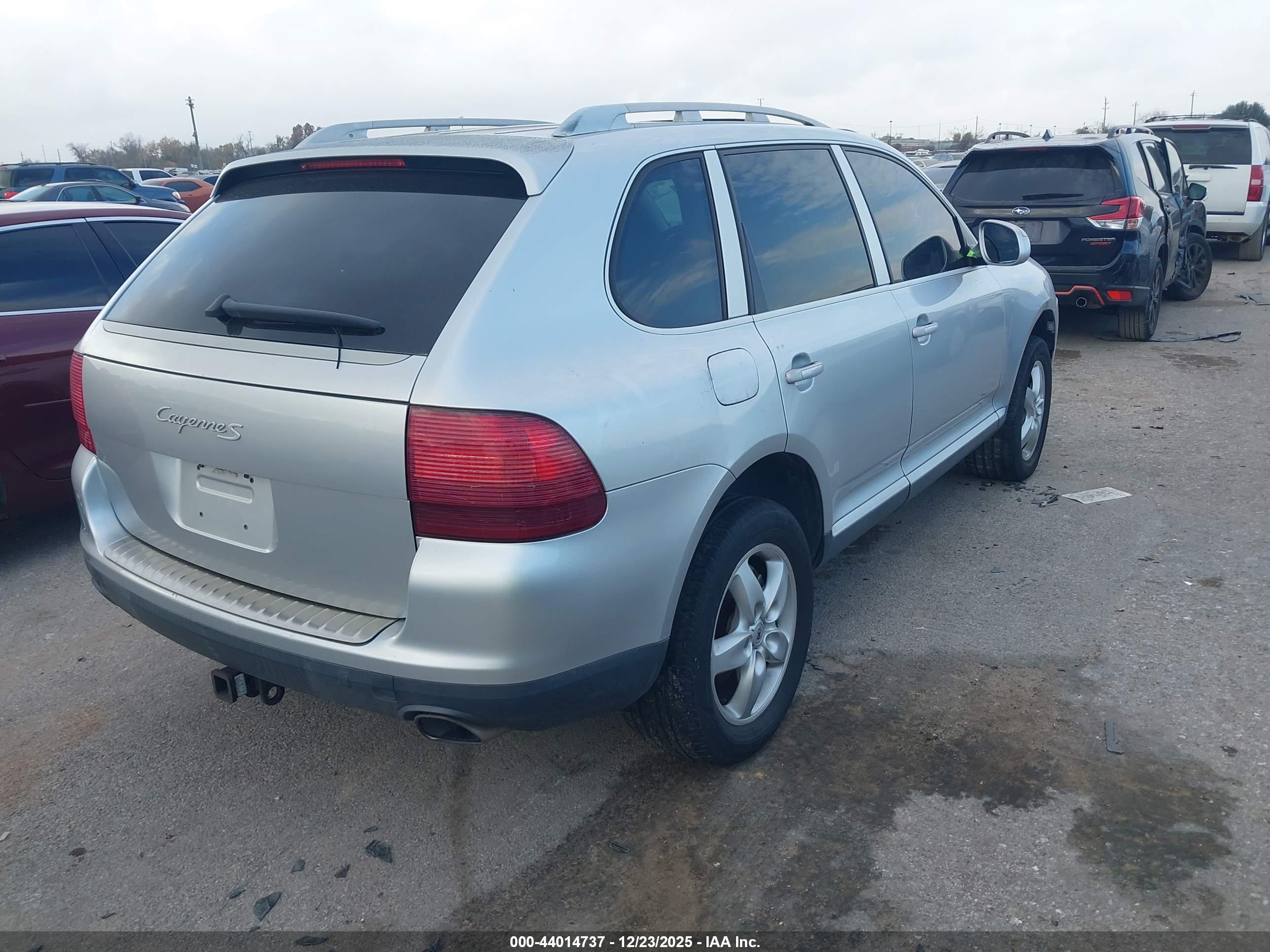 PORSCHE CAYENNE image 4
