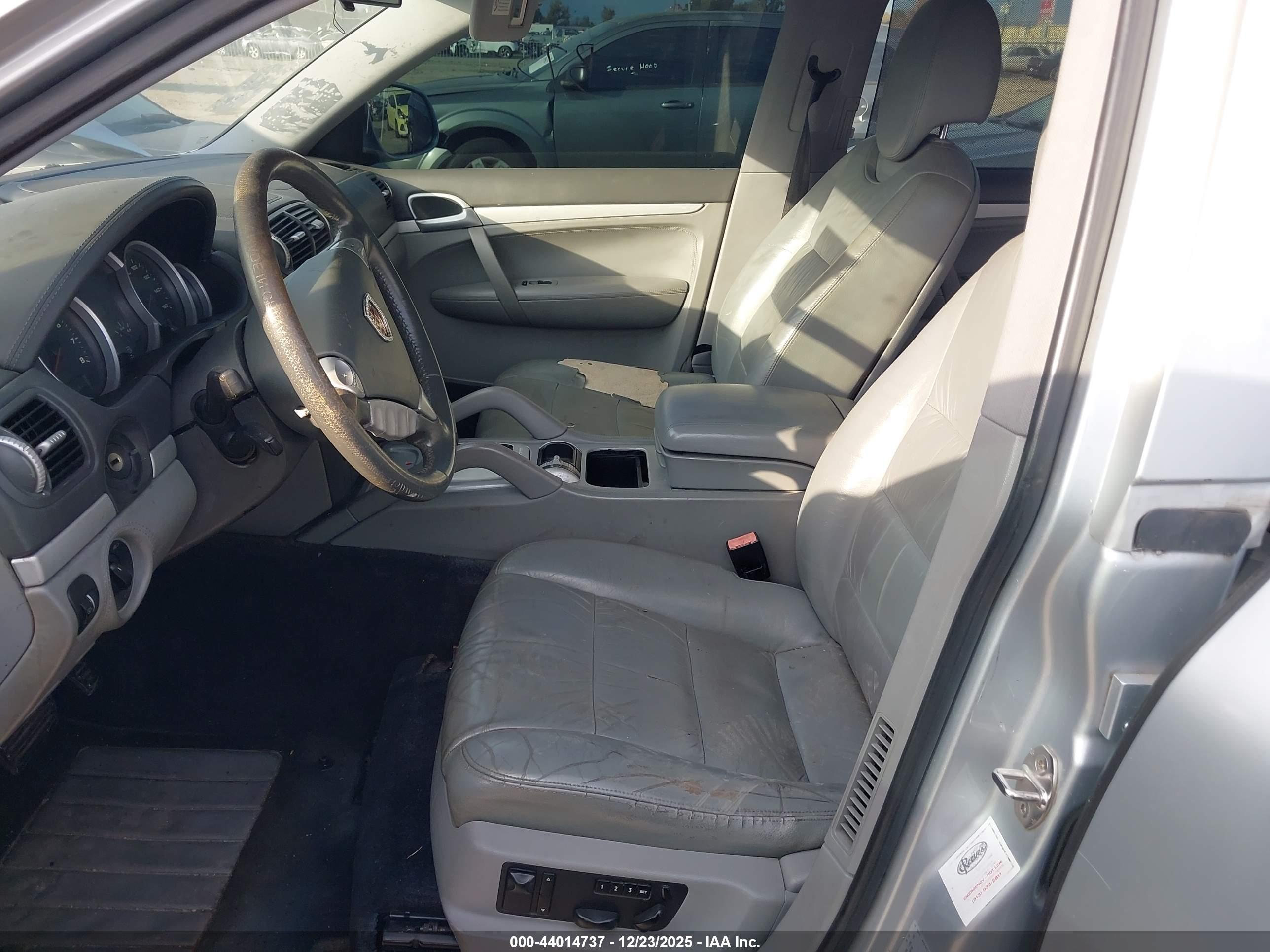 PORSCHE CAYENNE image 5