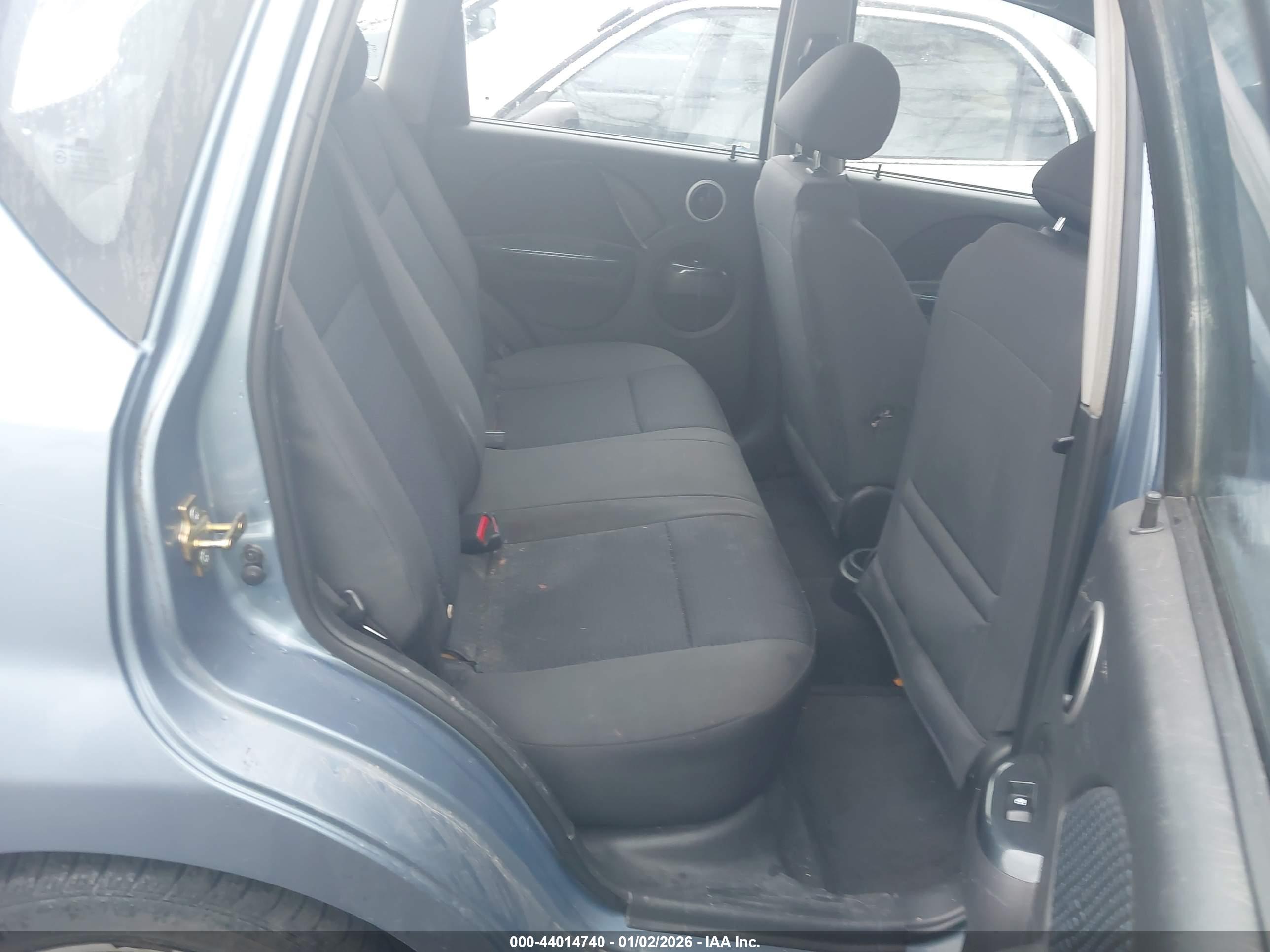 CHEVROLET AVEO image 8