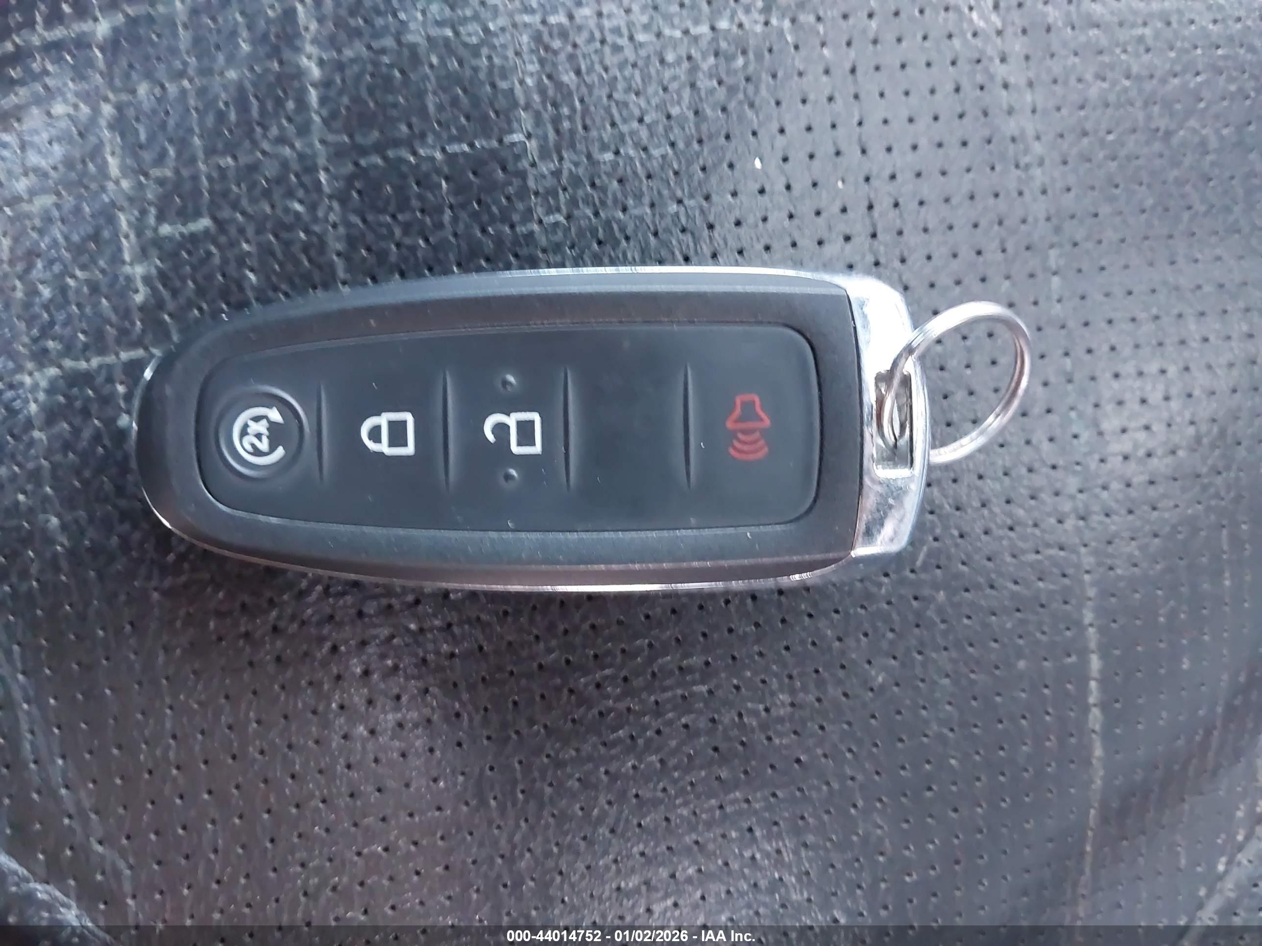 FORD EXPLORER image 11