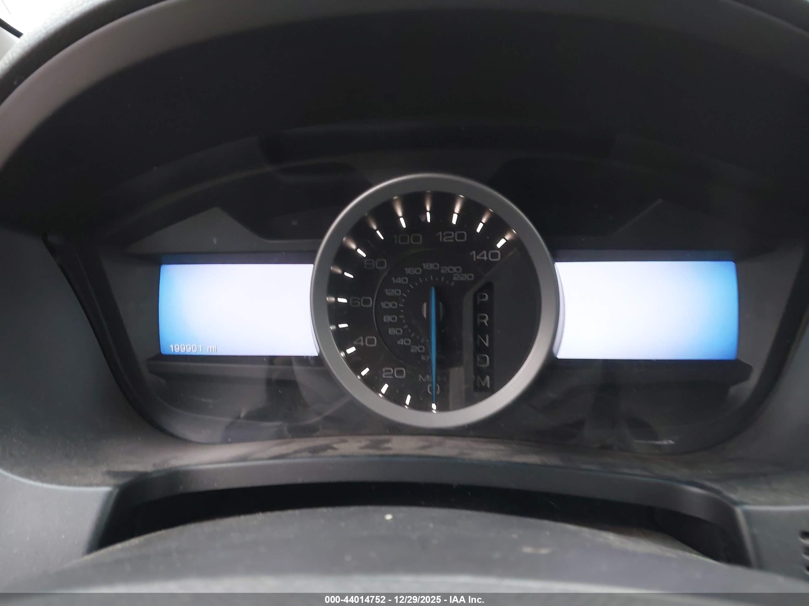 FORD EXPLORER image 7