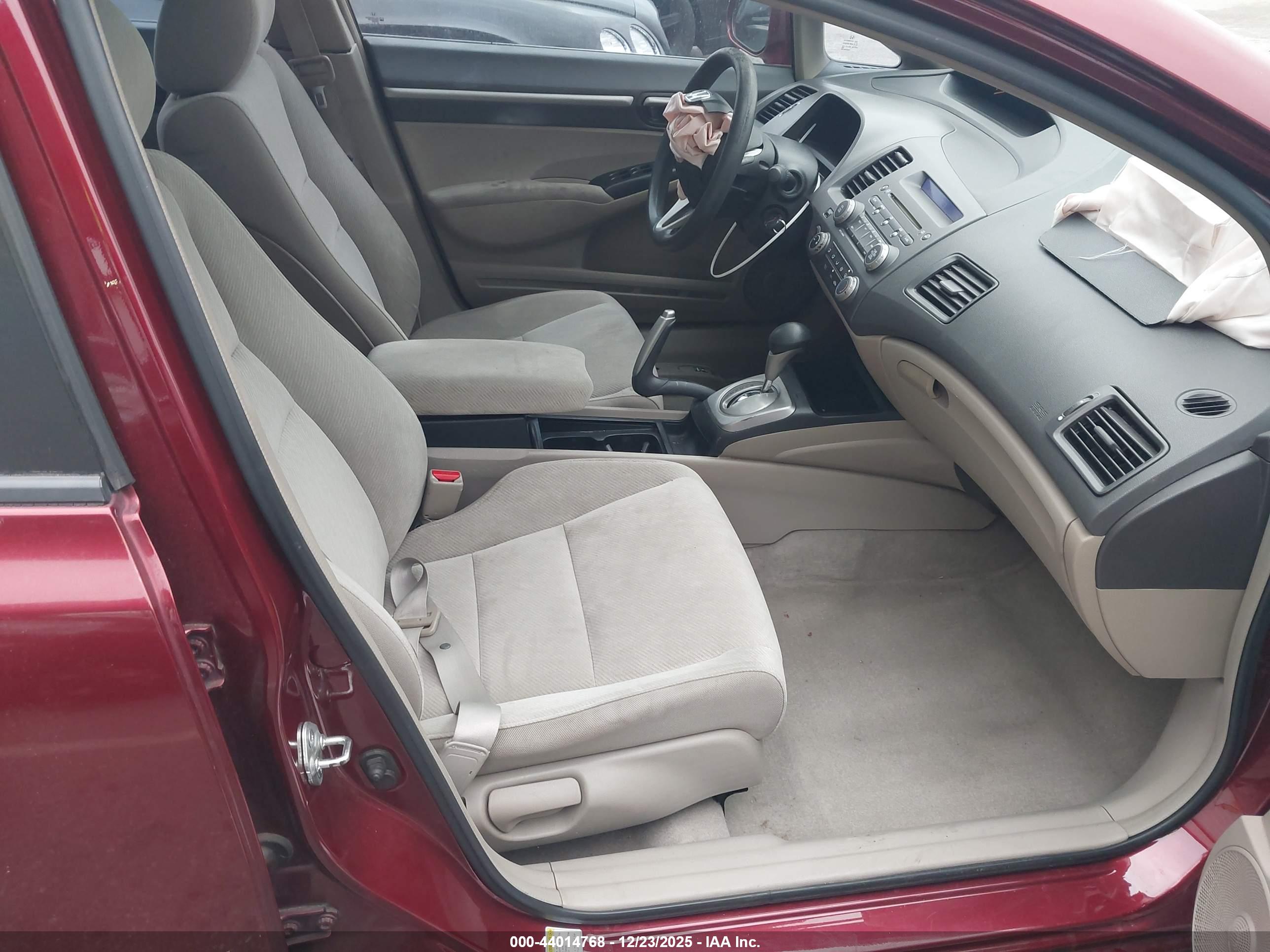 HONDA CIVIC image 5