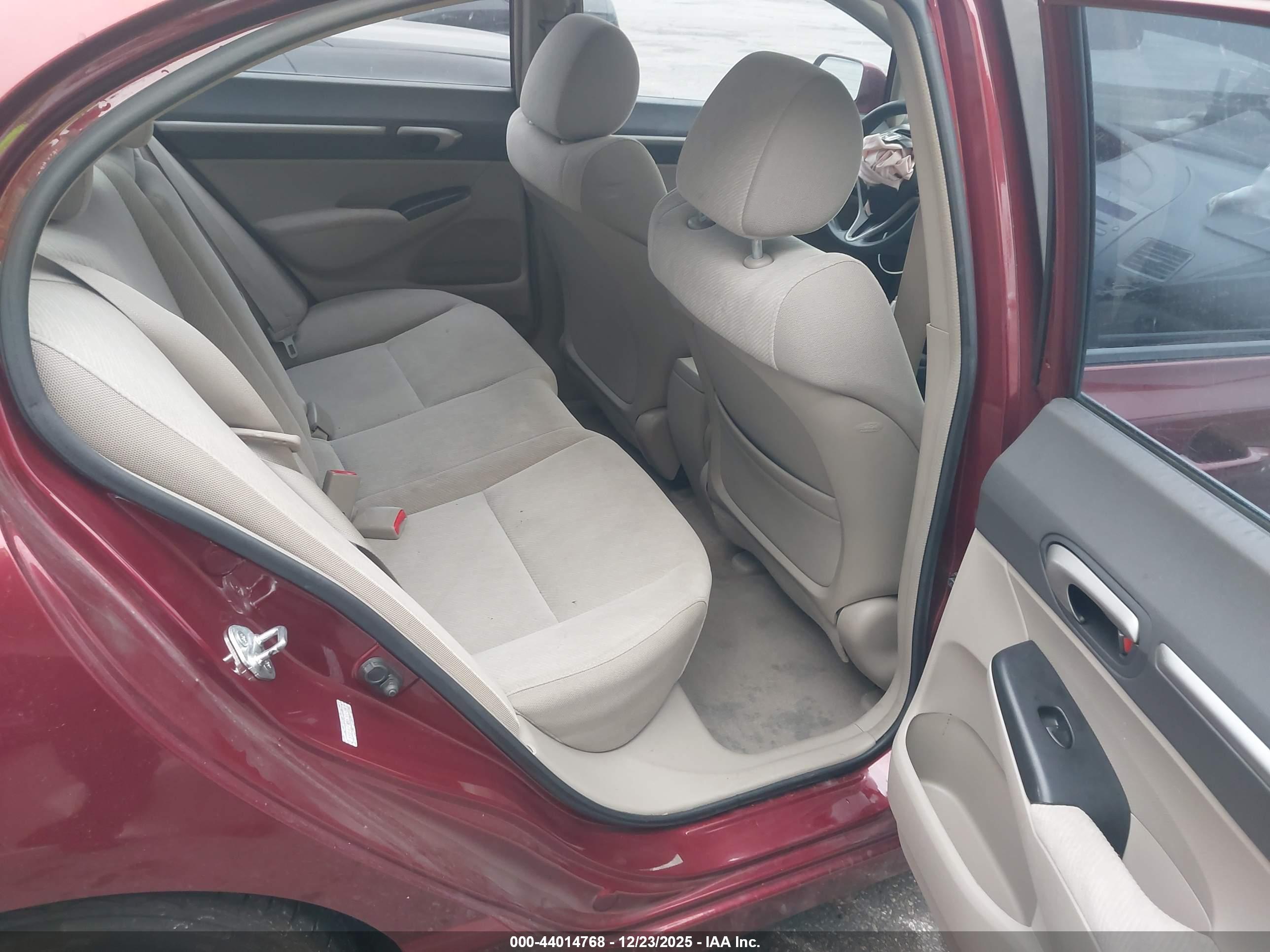 HONDA CIVIC image 8