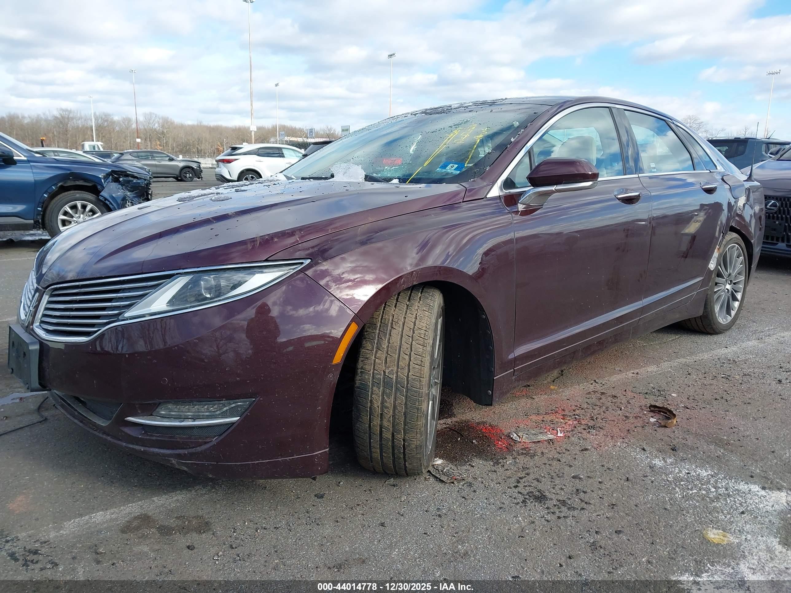 LINCOLN MKZ image 2