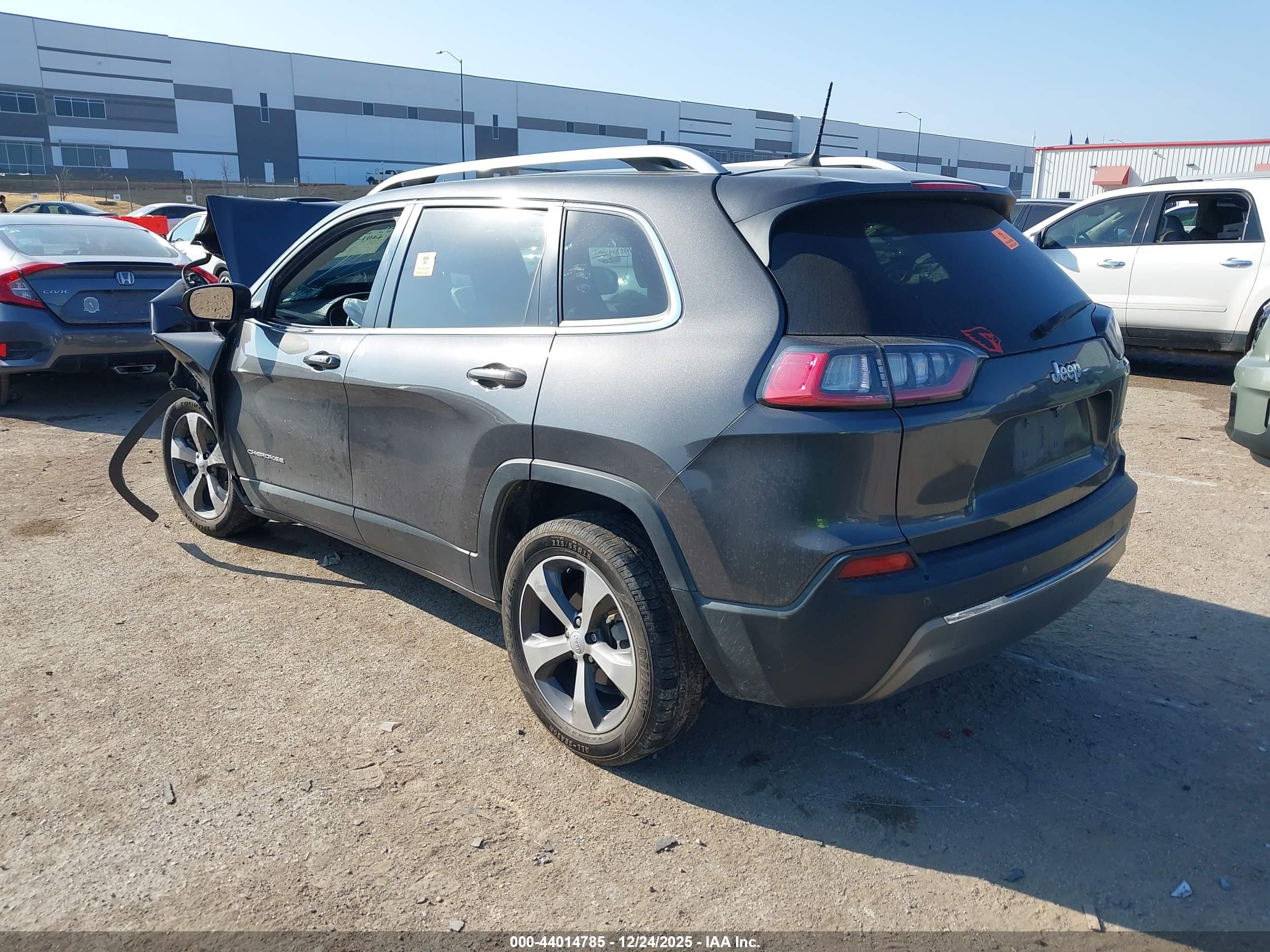 JEEP CHEROKEE image 3