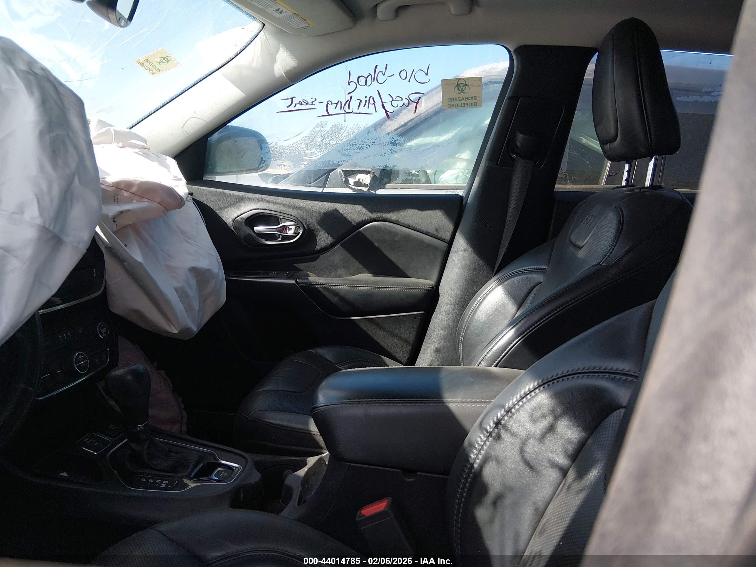 JEEP CHEROKEE image 5