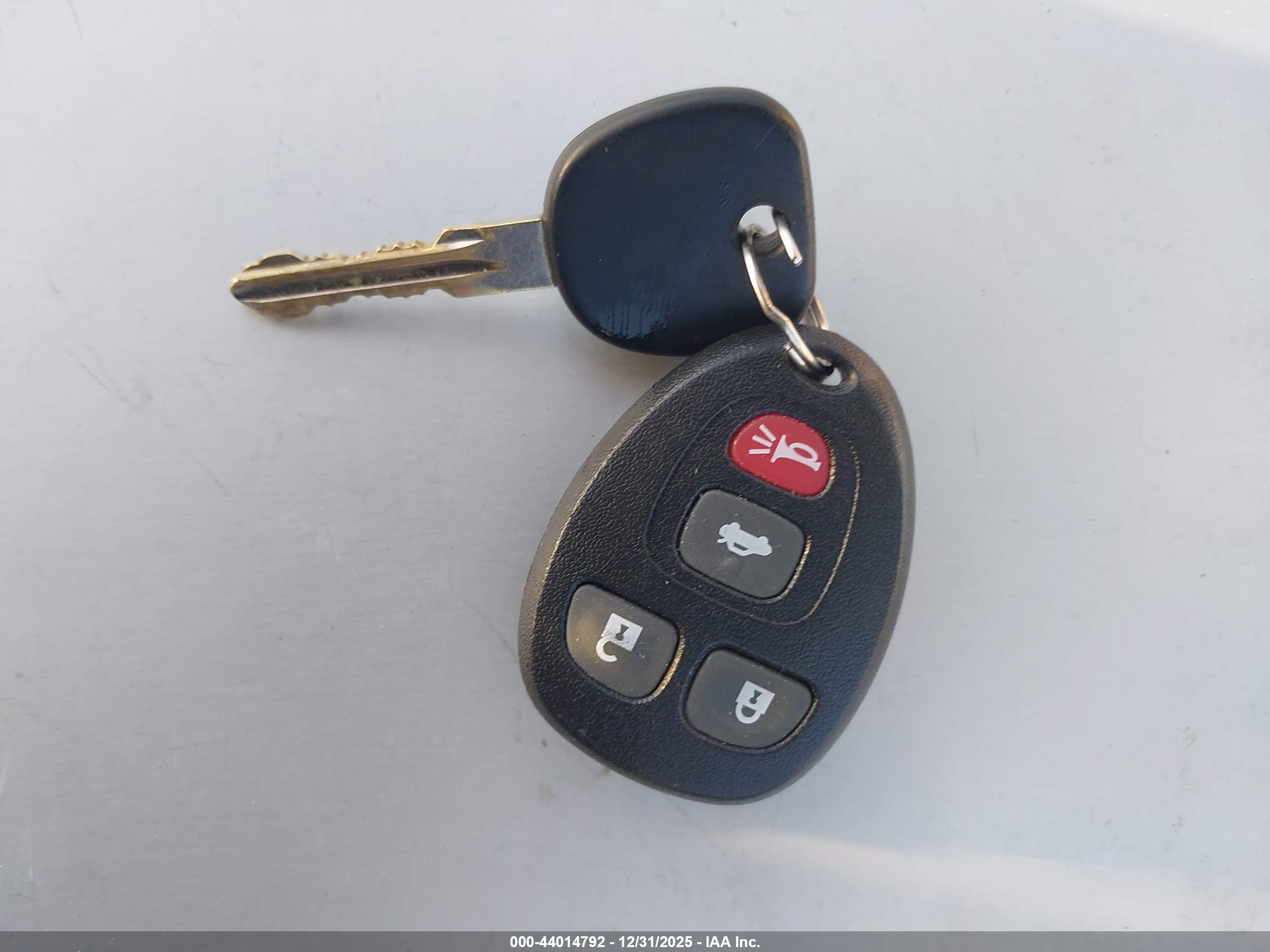 CHEVROLET TRAVERSE image 11