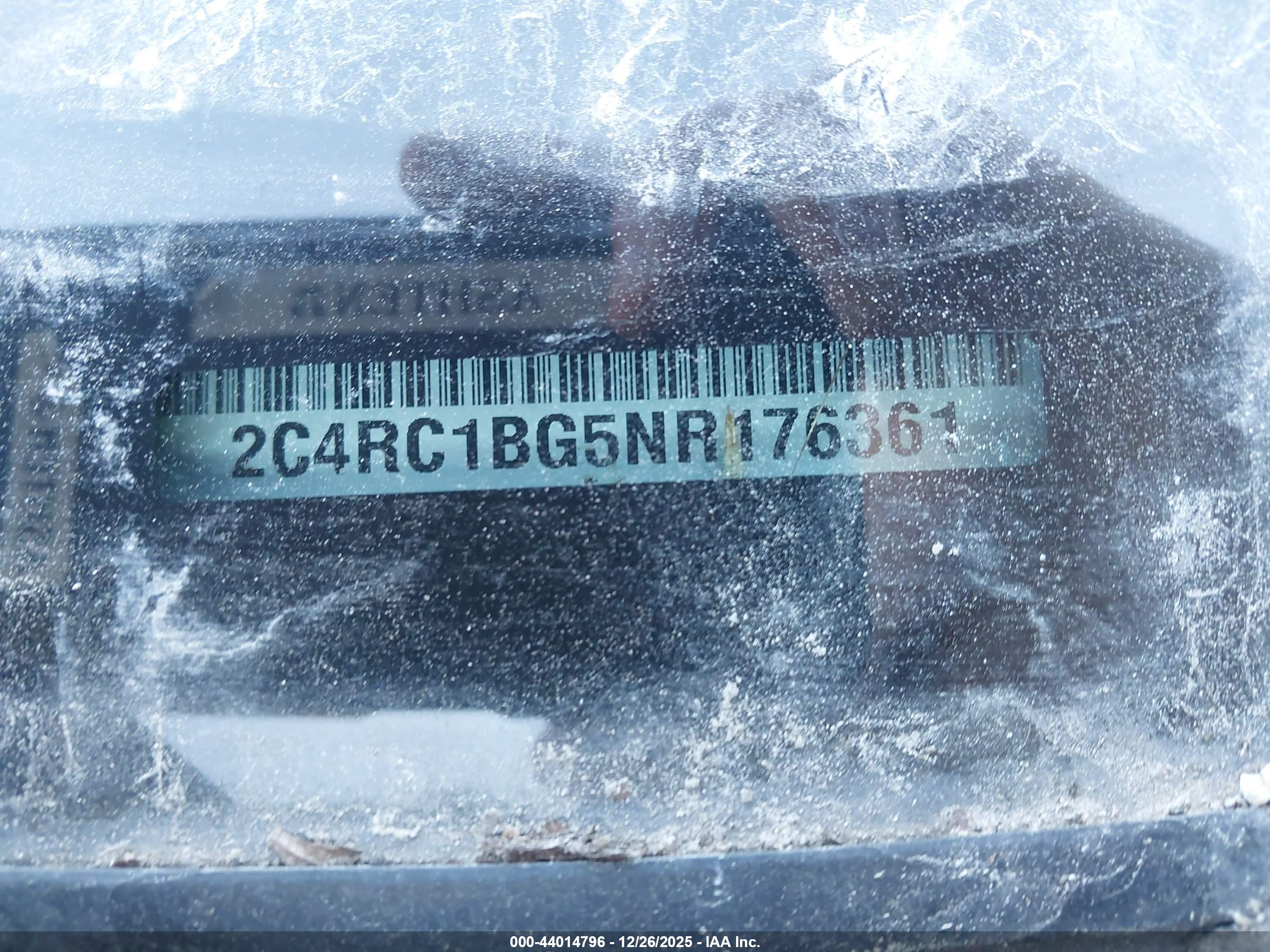 CHRYSLER PACIFICA image 9