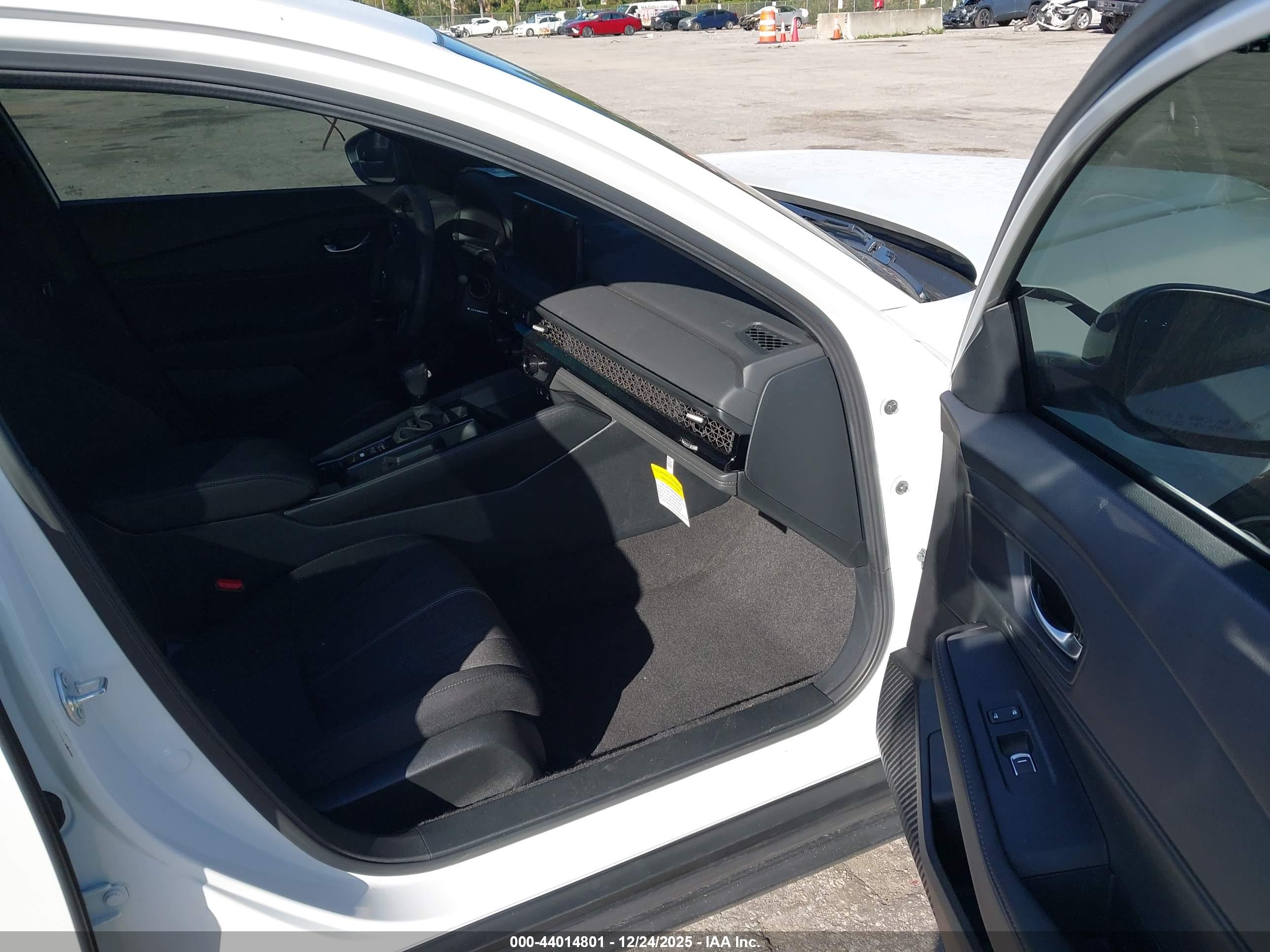 HONDA ACCORD image 5