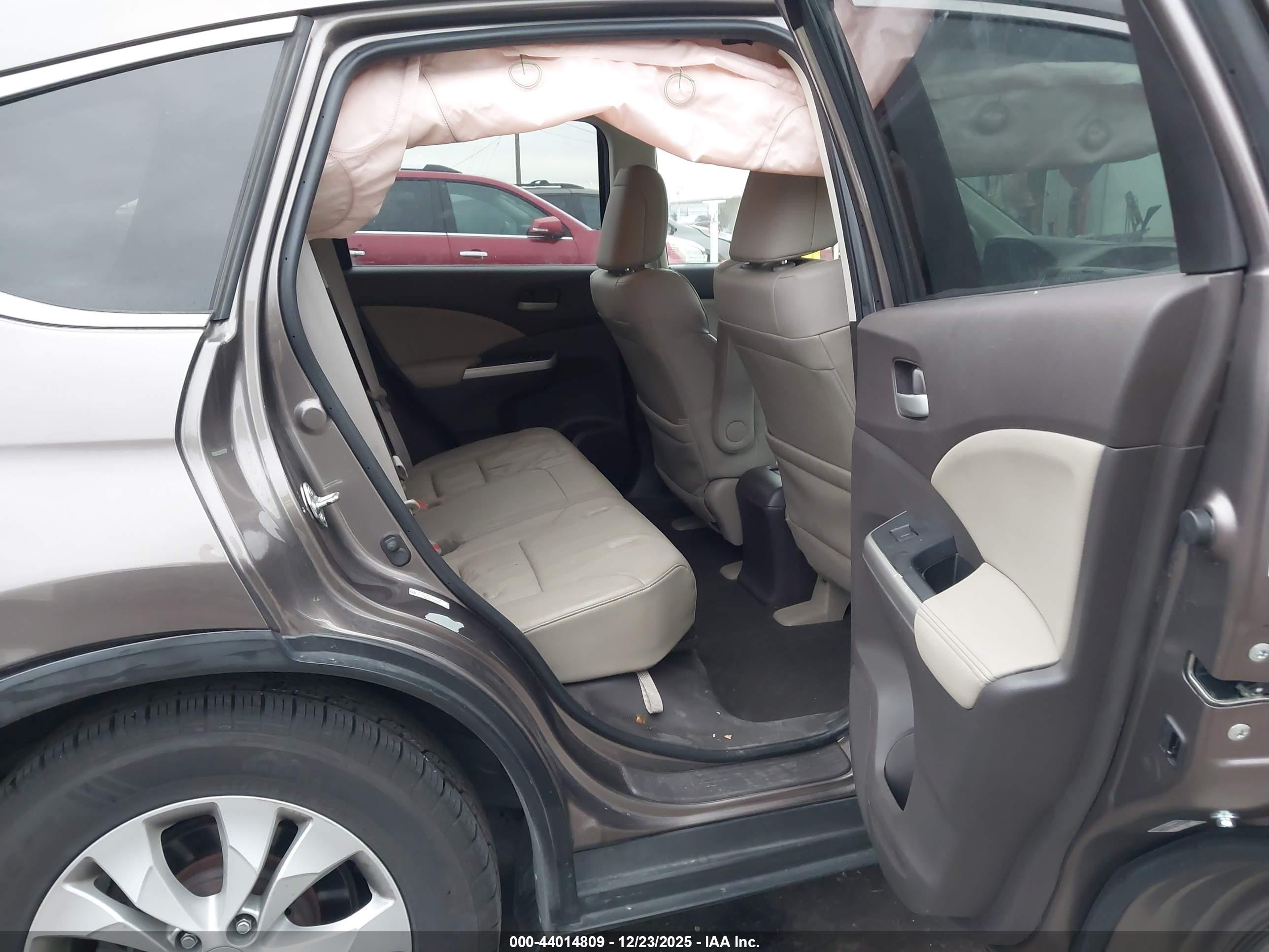 HONDA CR-V image 8