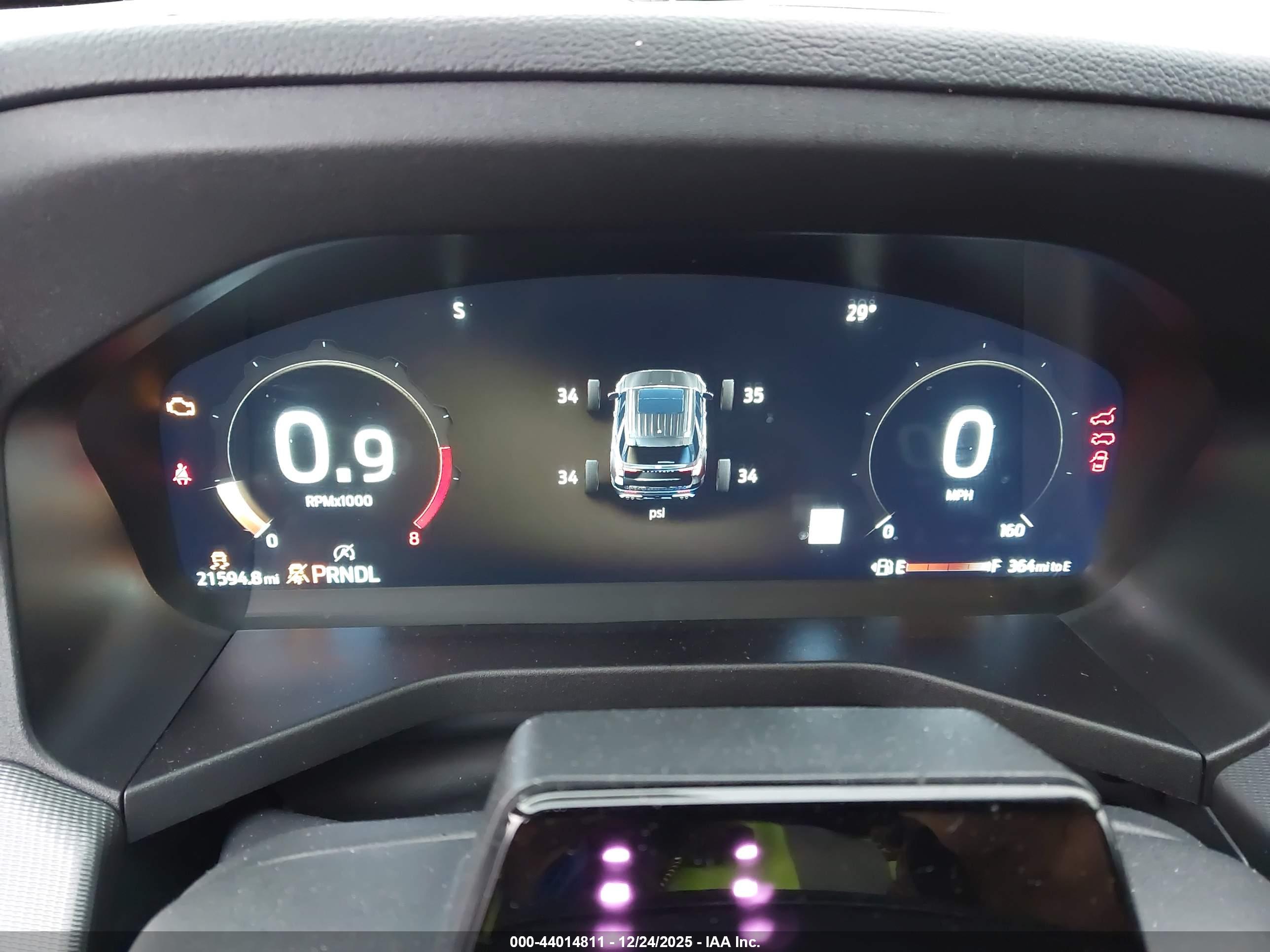 FORD EXPLORER image 7
