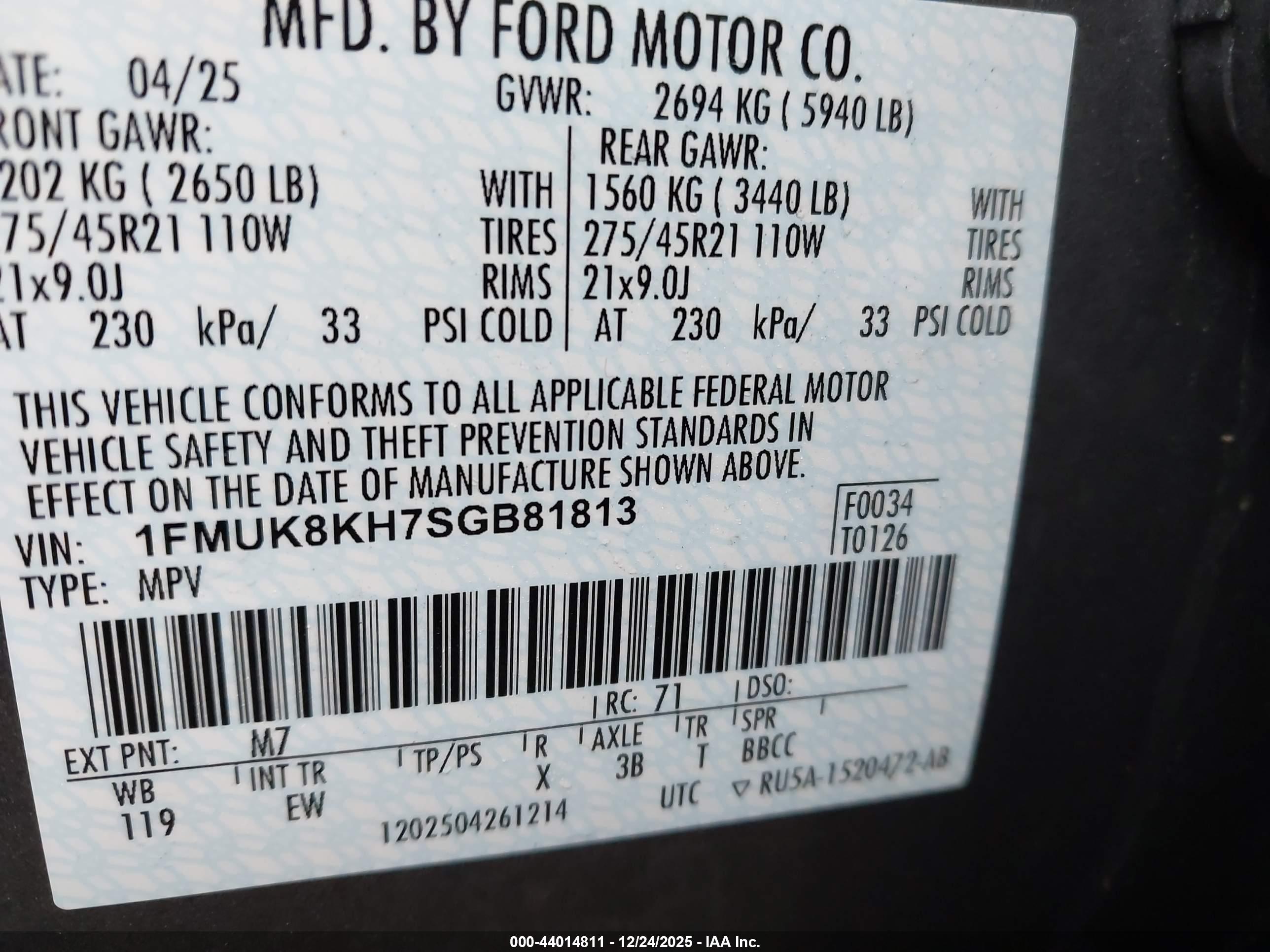 FORD EXPLORER image 9