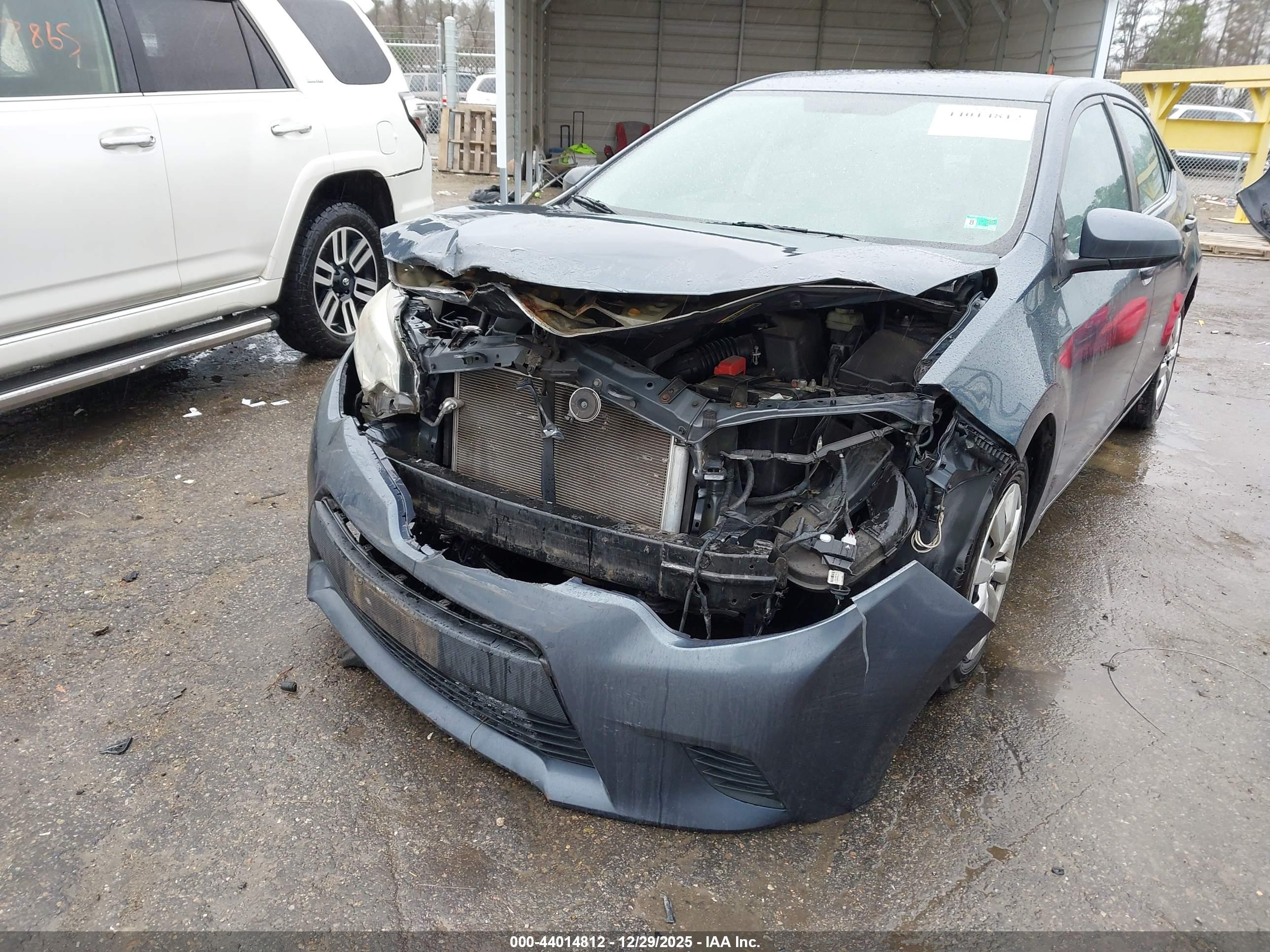 TOYOTA COROLLA image 6