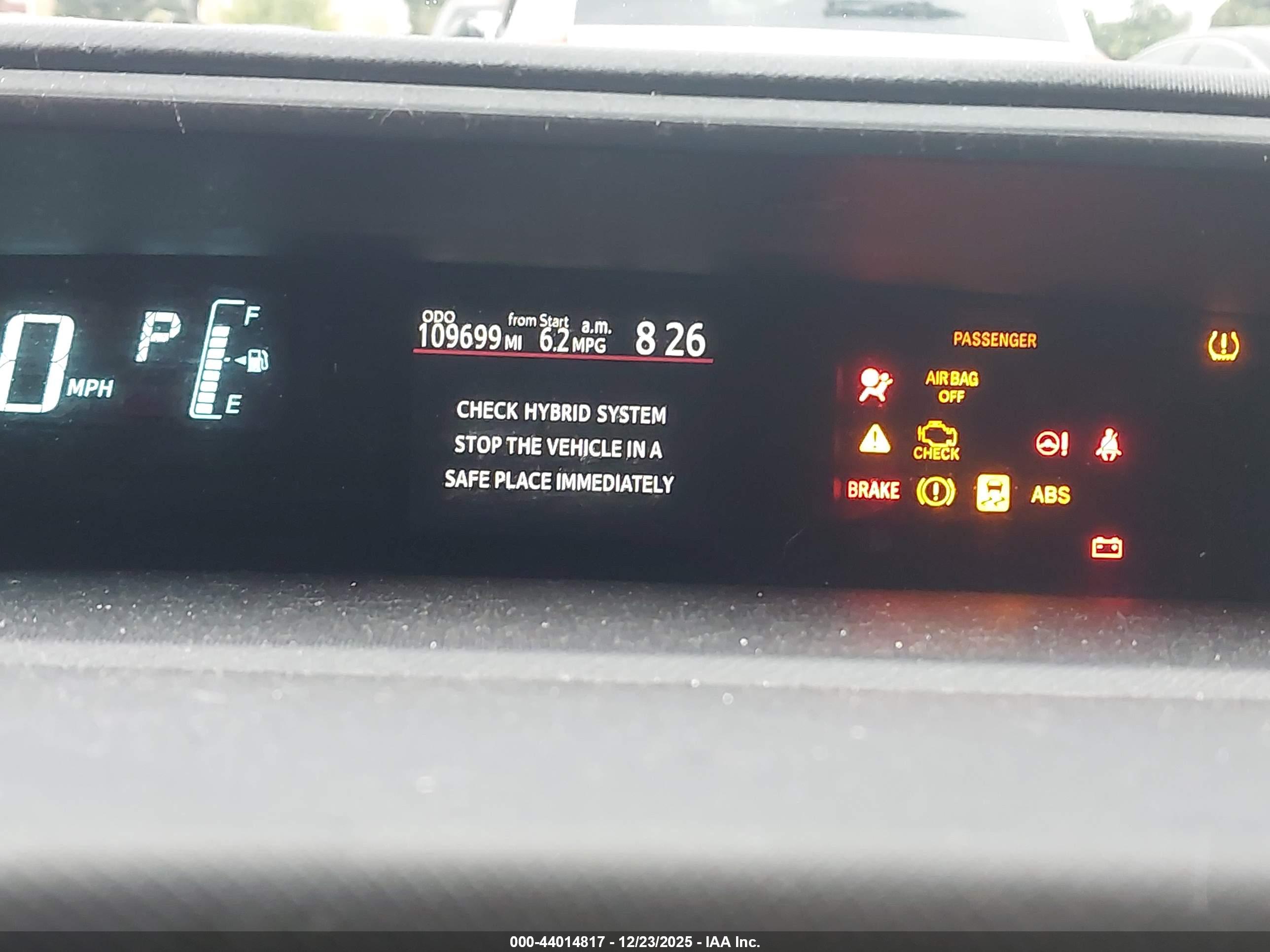 TOYOTA PRIUS image 7